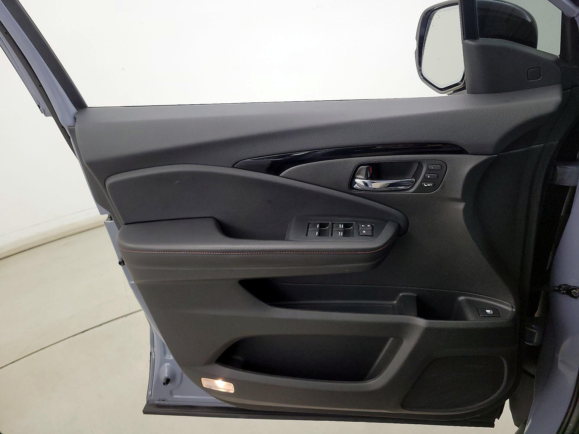 Thumbnail: 2022 Honda Ridgeline - 12