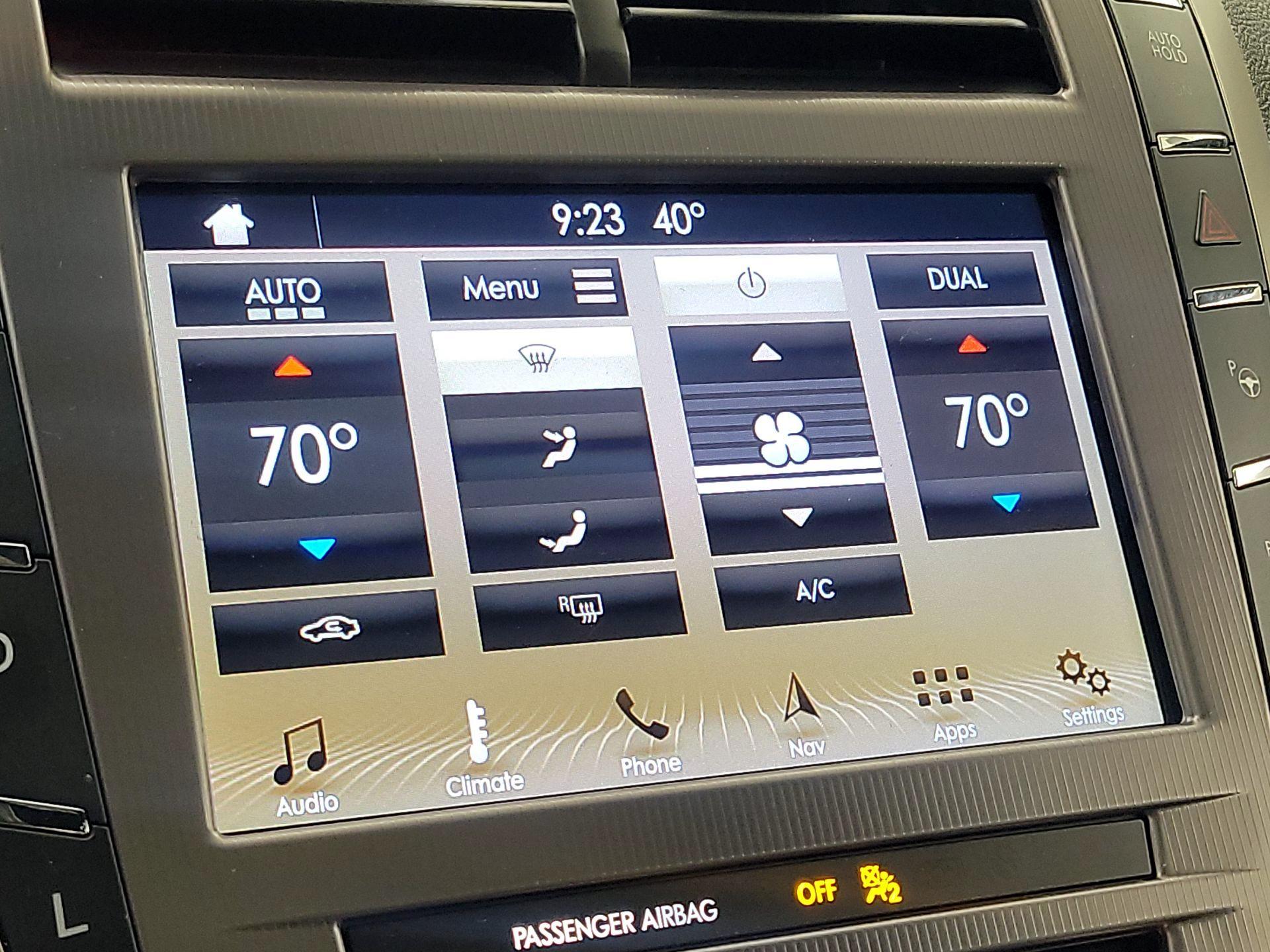 Thumbnail: 2019 Lincoln MKZ - 17