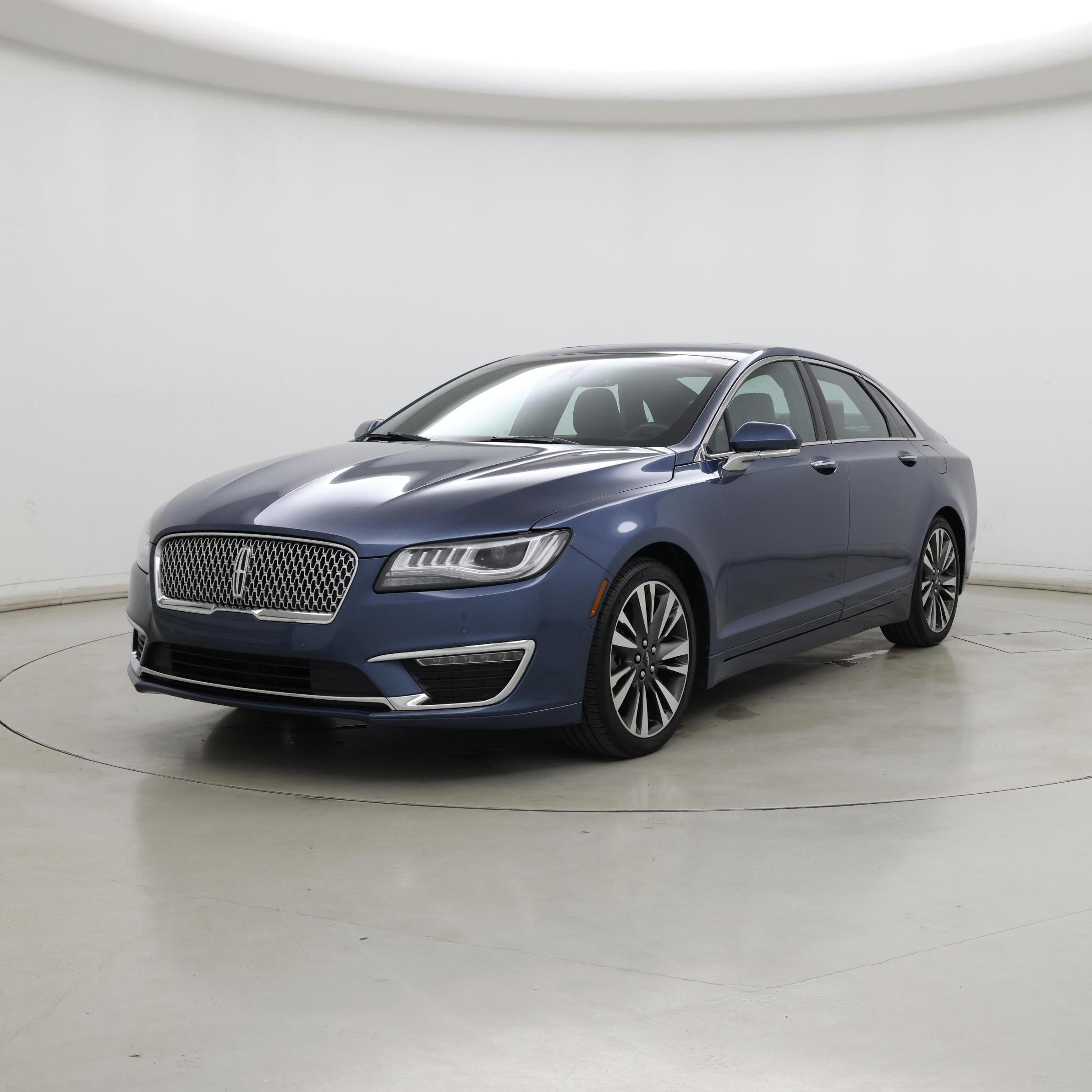 Thumbnail: 2019 Lincoln MKZ - 4