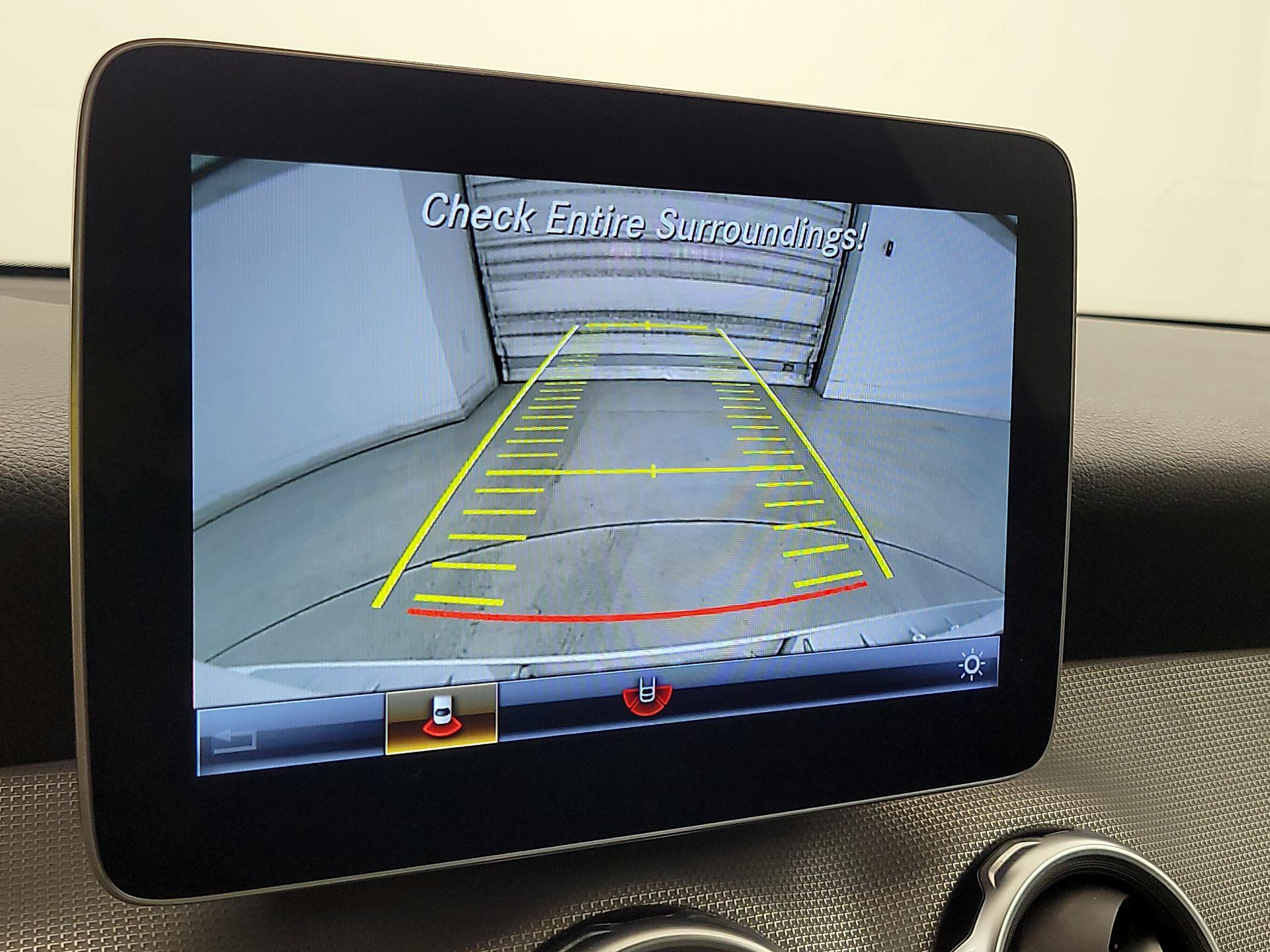 Thumbnail: 2020 Mercedes-Benz GLA - 14