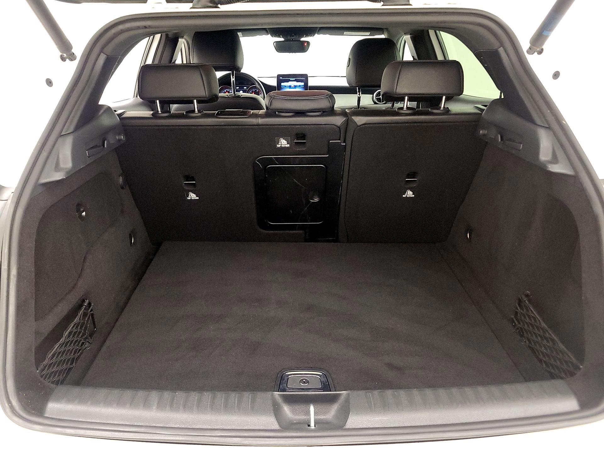 Thumbnail: 2020 Mercedes-Benz GLA - 20