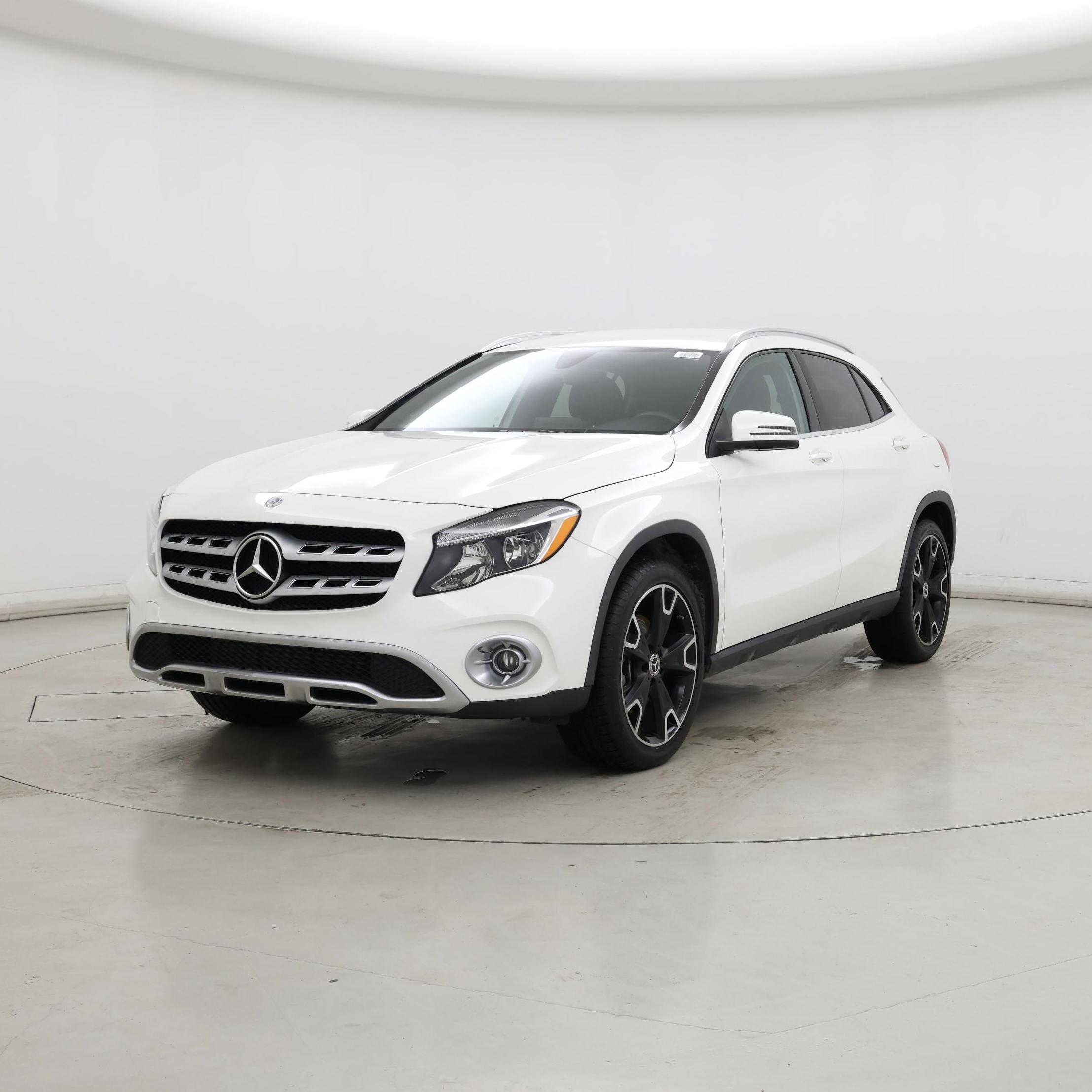 Thumbnail: 2020 Mercedes-Benz GLA - 4