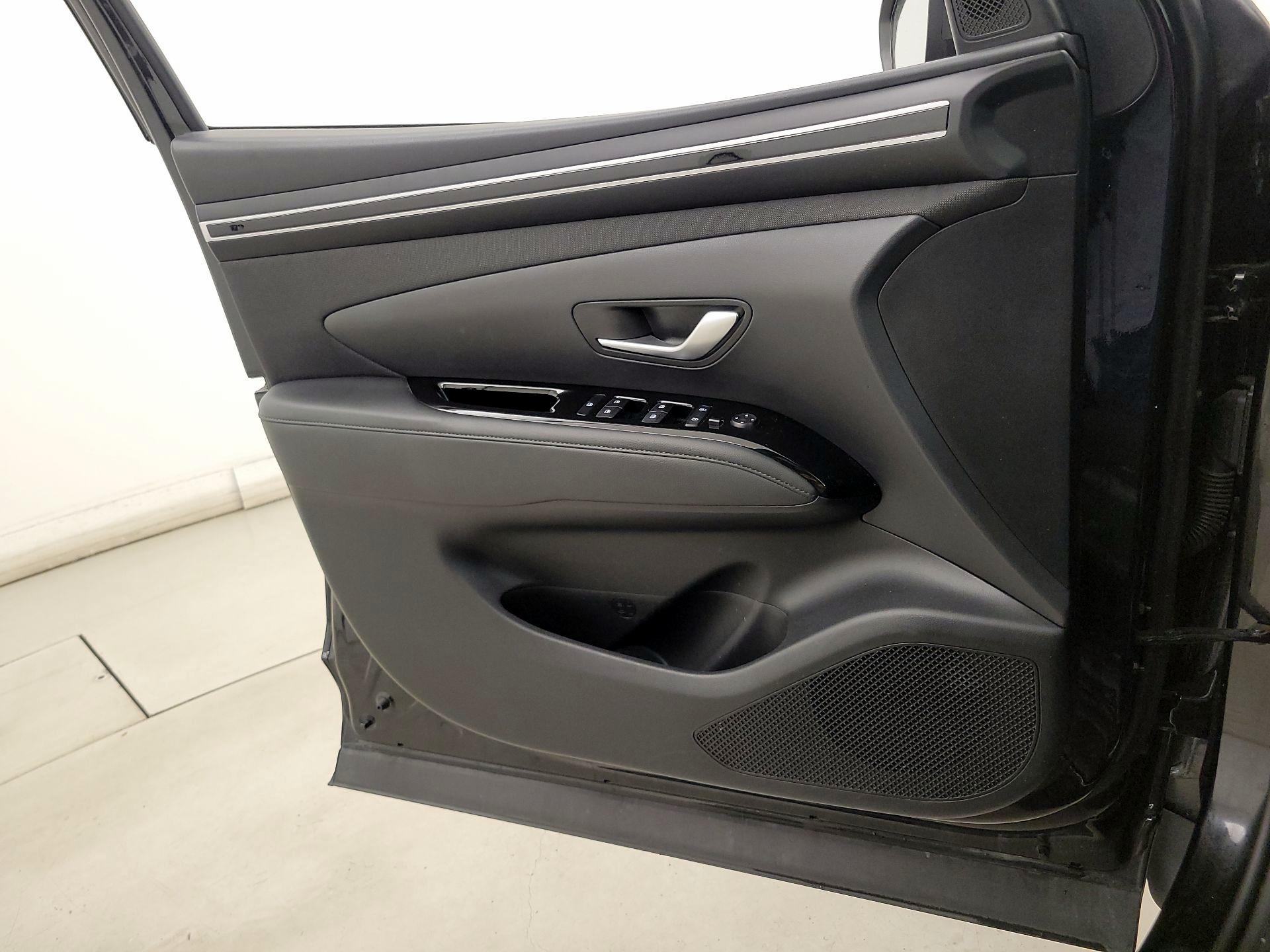 Thumbnail: 2022 Hyundai Tucson - 12