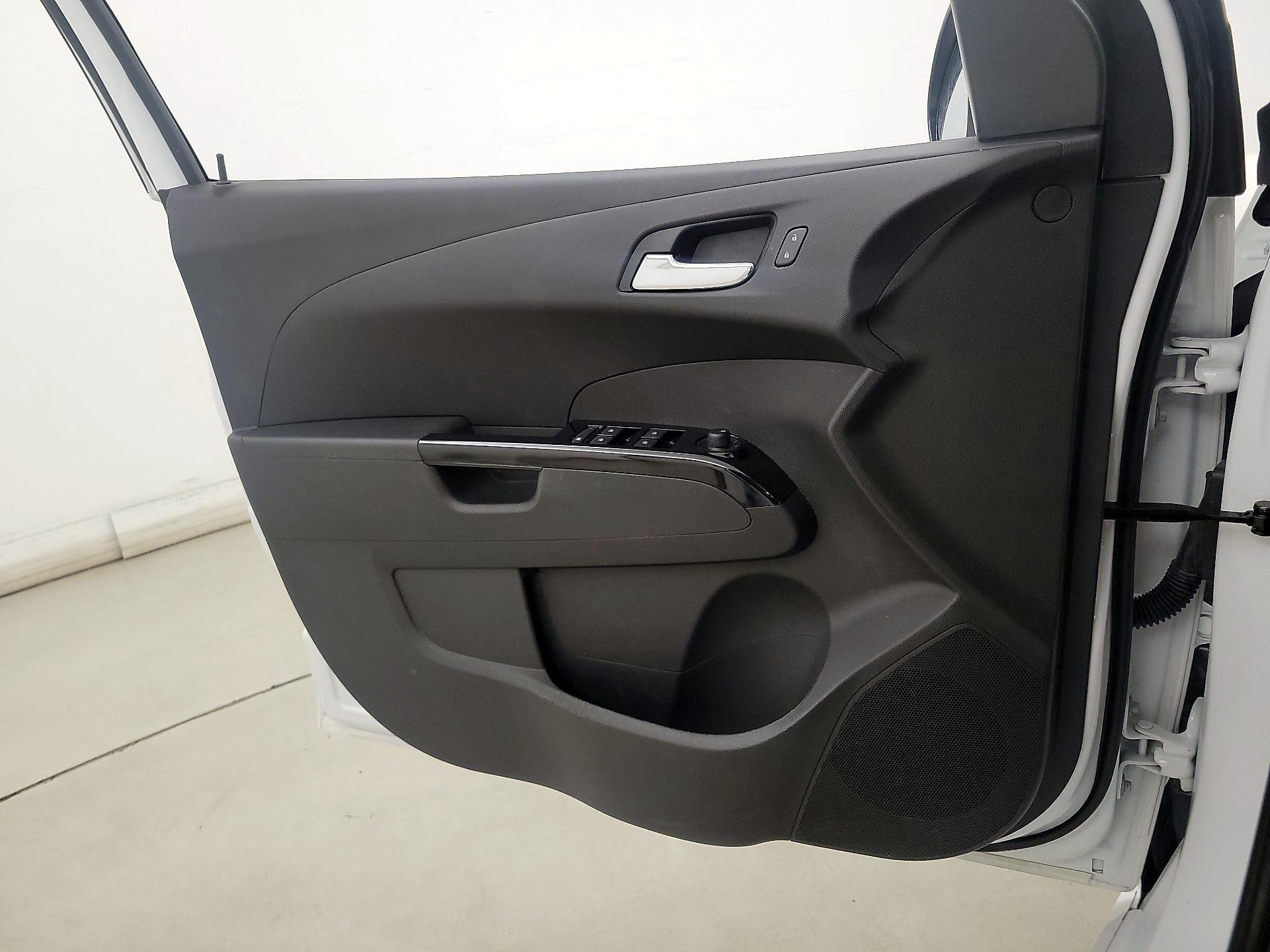 Thumbnail: 2020 Chevrolet Sonic - 12