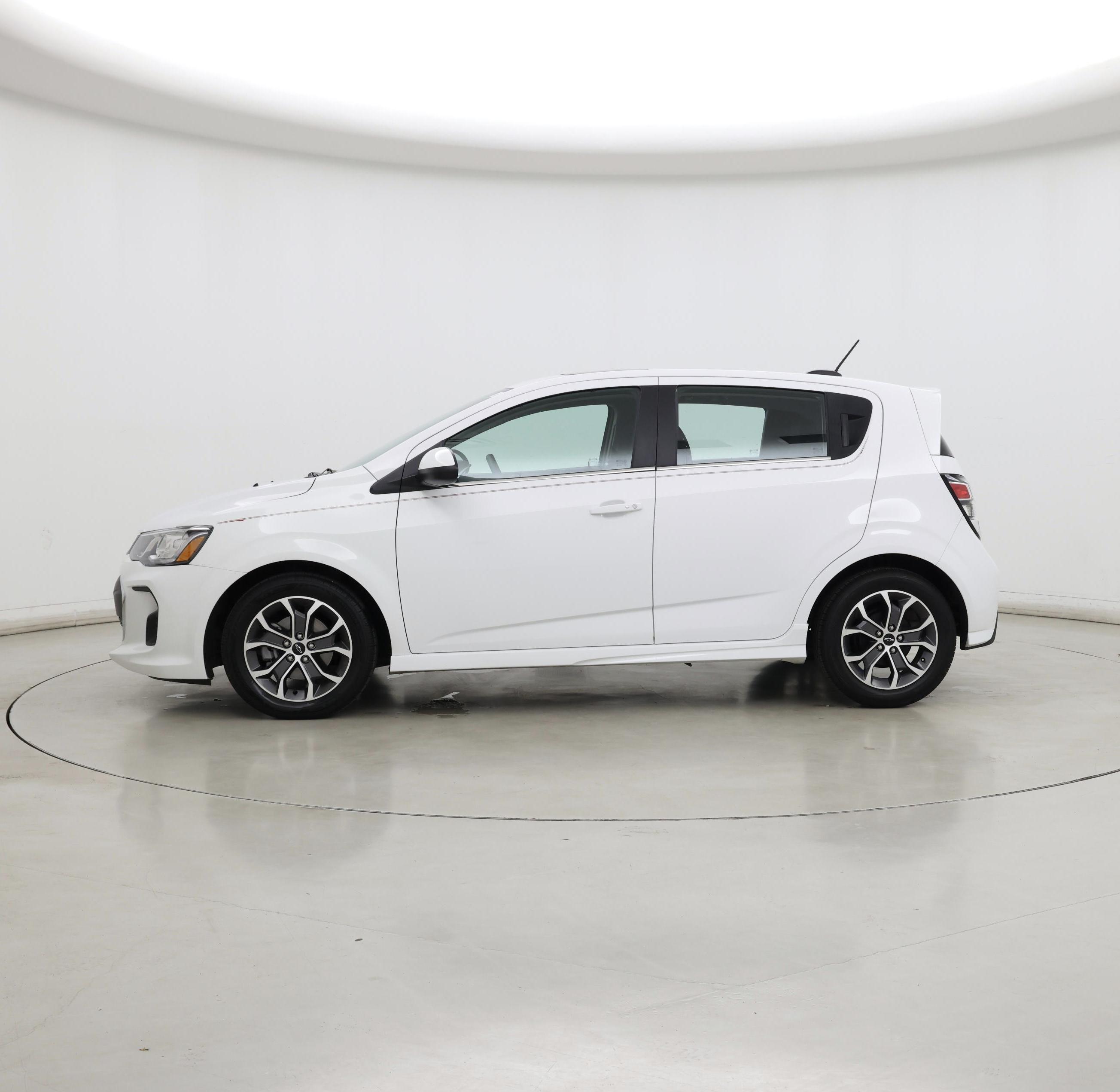 Thumbnail: 2020 Chevrolet Sonic - 3