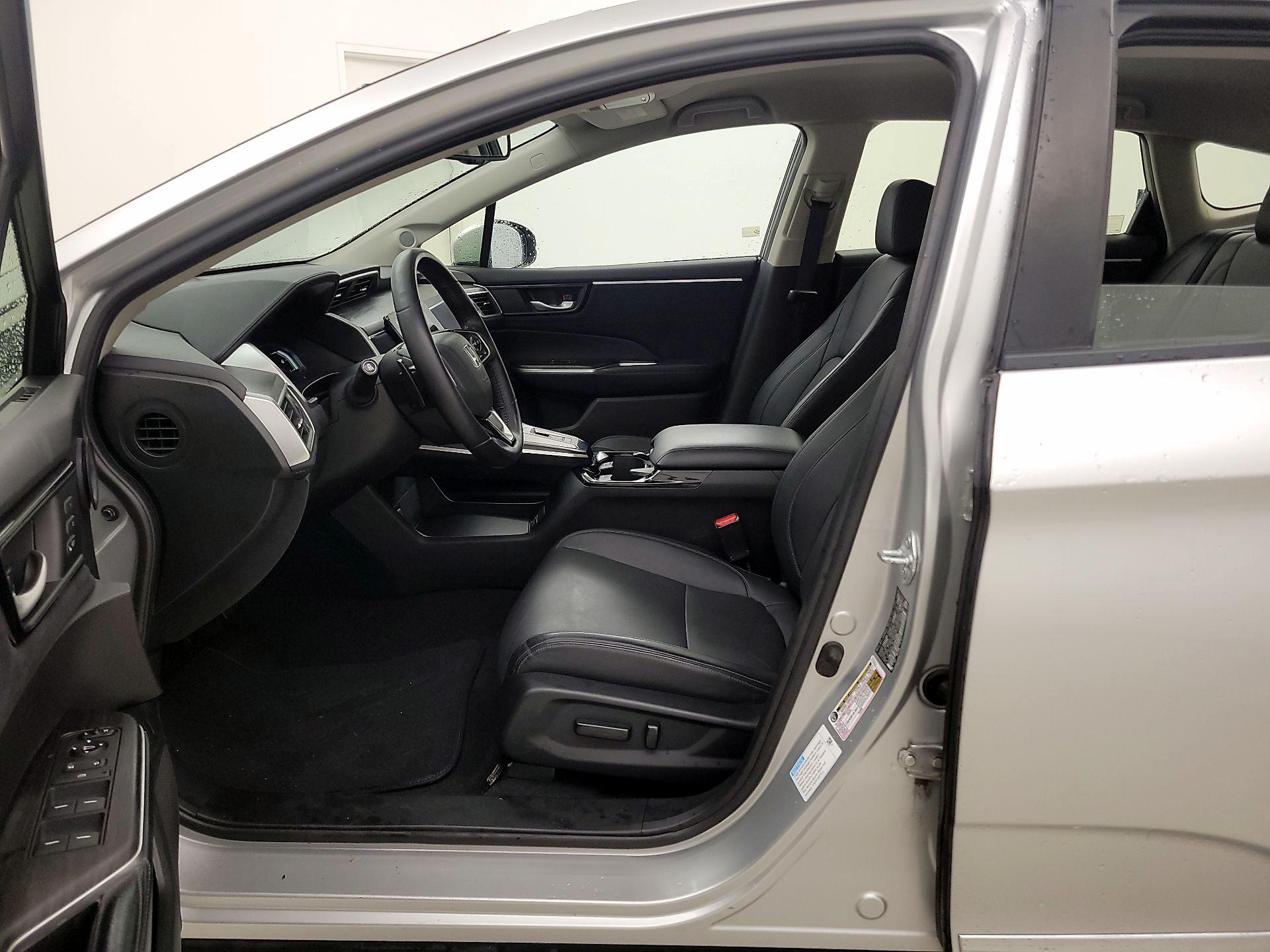 Thumbnail: 2018 Honda Clarity - 11