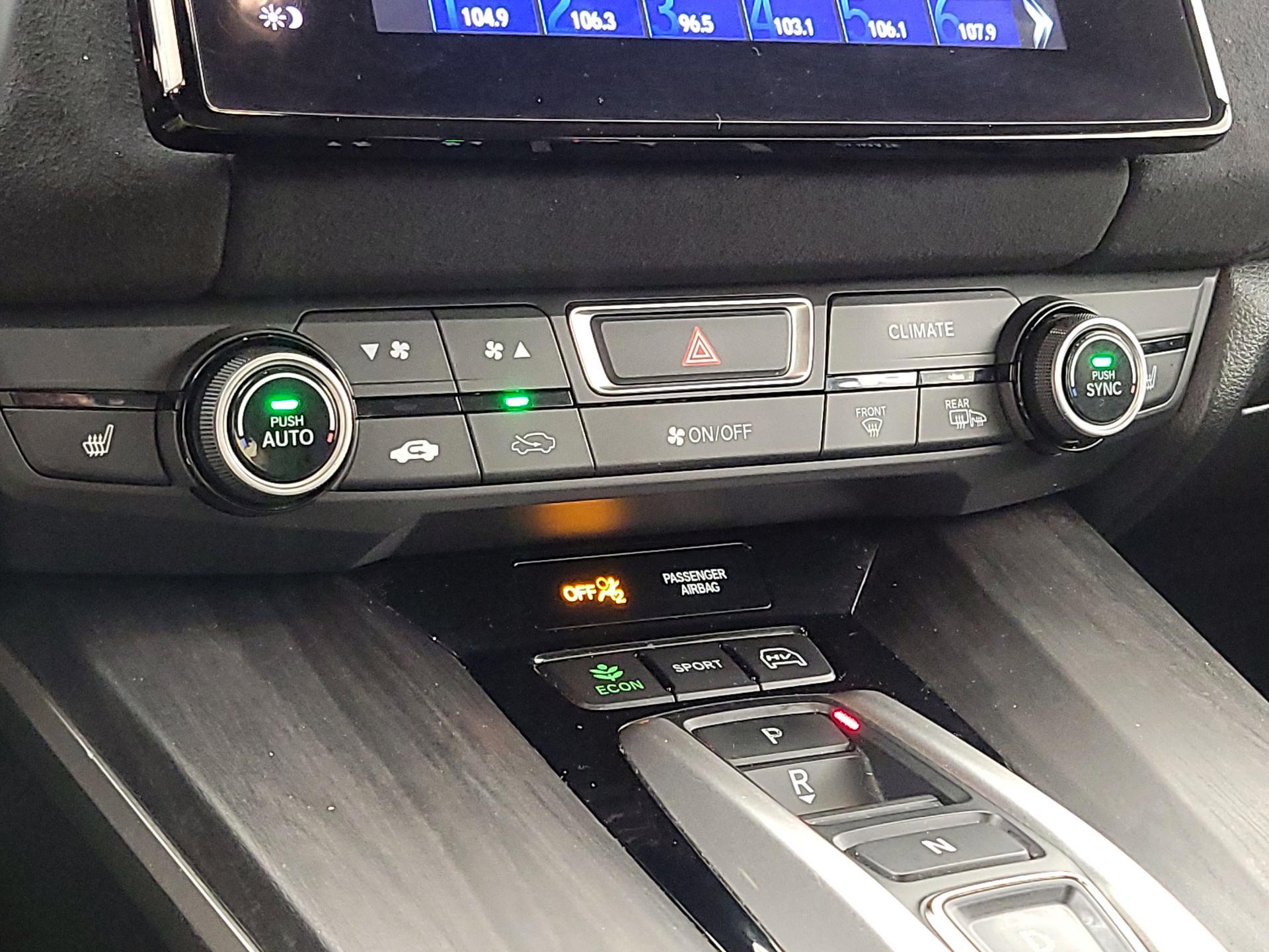 Thumbnail: 2018 Honda Clarity - 17