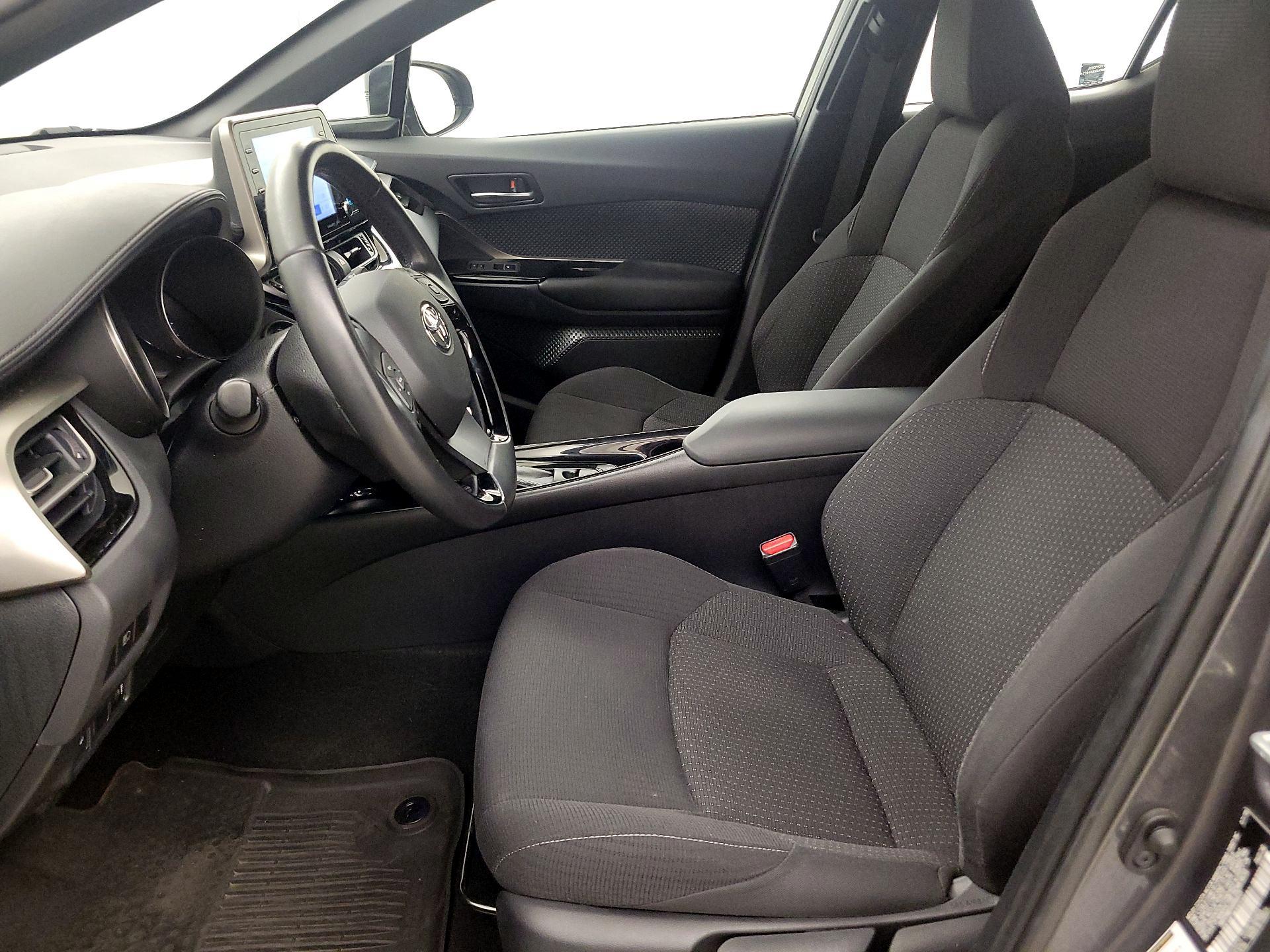 Thumbnail: 2019 Toyota C-HR - 11