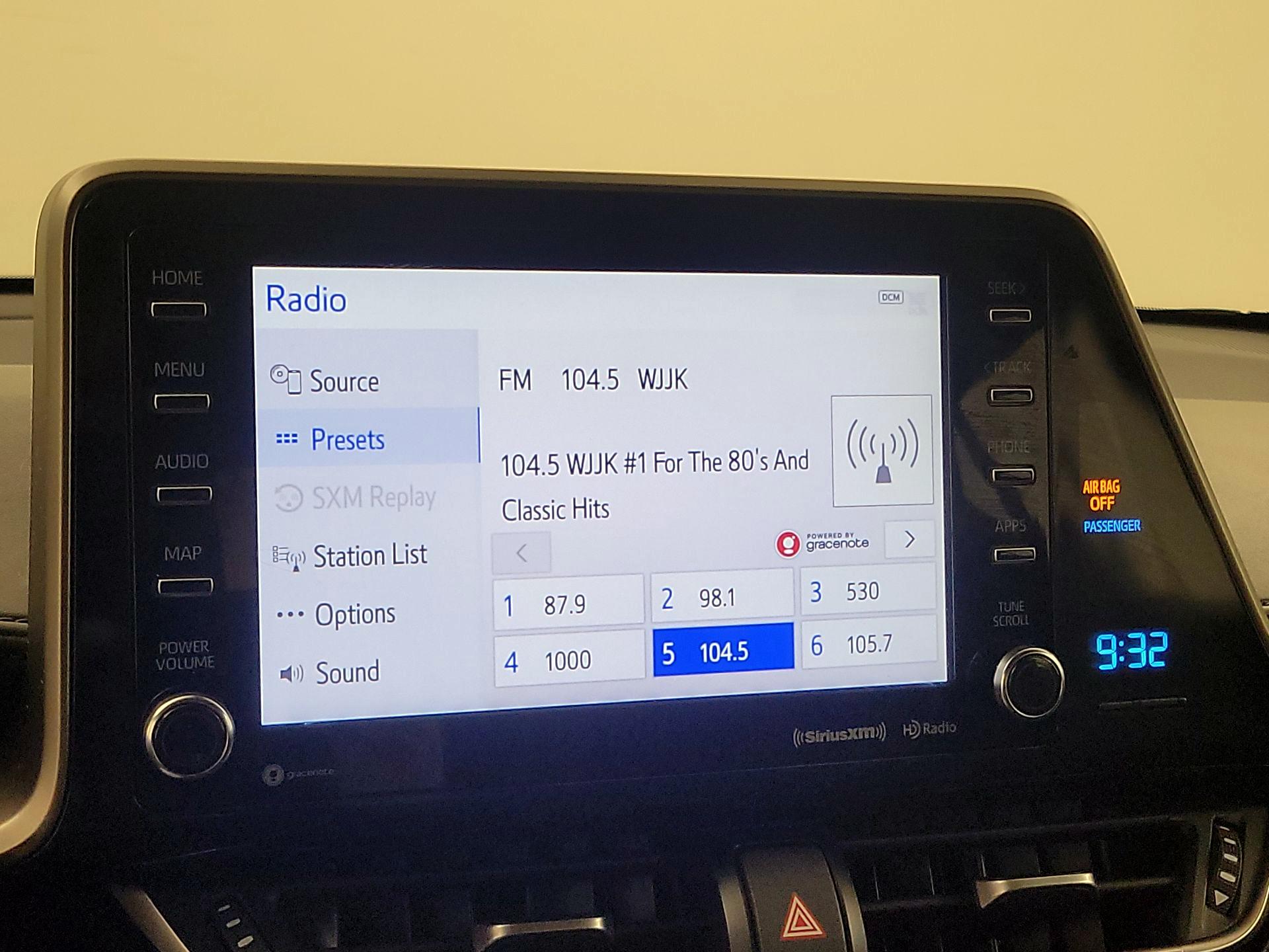 Thumbnail: 2019 Toyota C-HR - 15