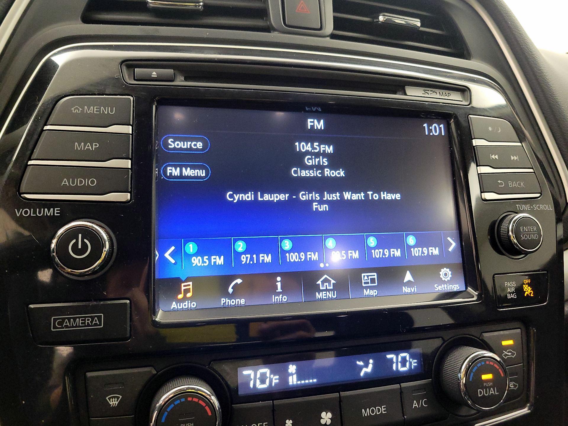 Thumbnail: 2018 Nissan Maxima - 16