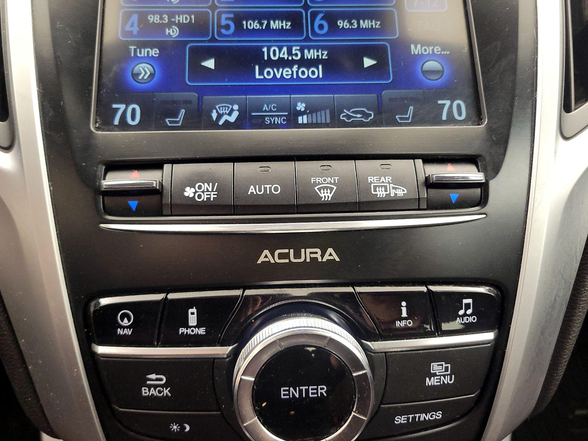 Thumbnail: 2015 Acura TLX - 17