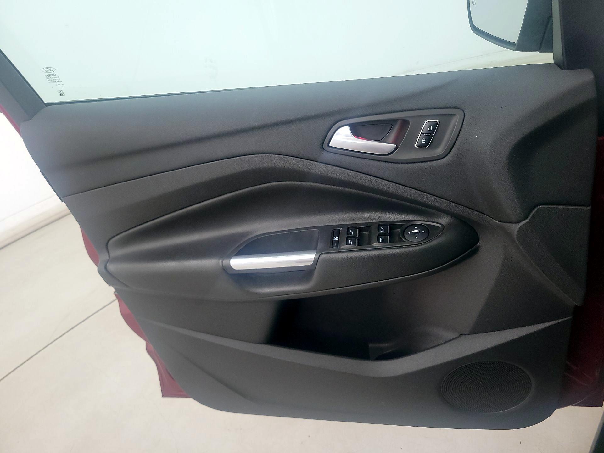 Thumbnail: 2014 Ford C-Max - 12