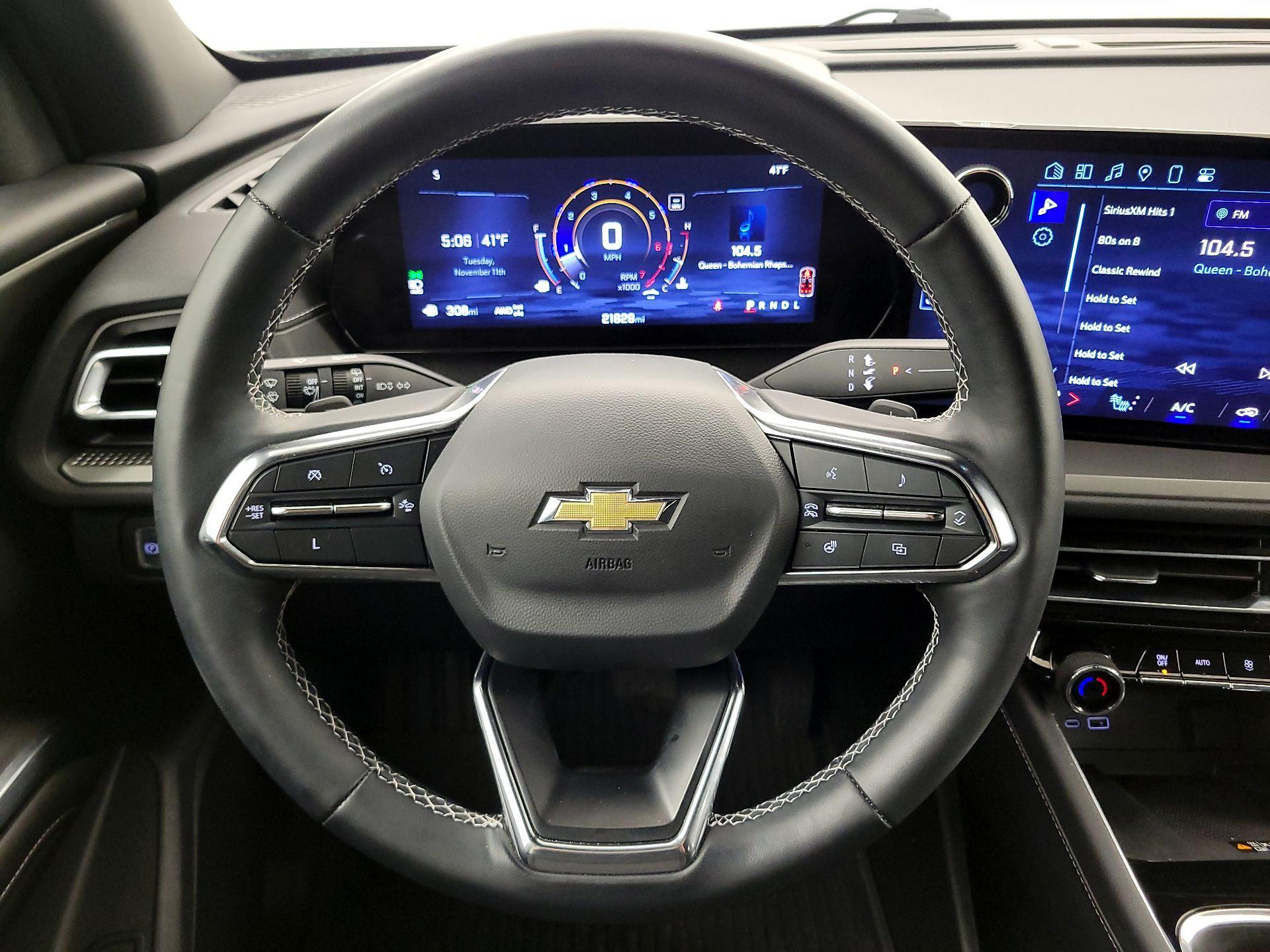 Thumbnail: 2024 Chevrolet Traverse - 10