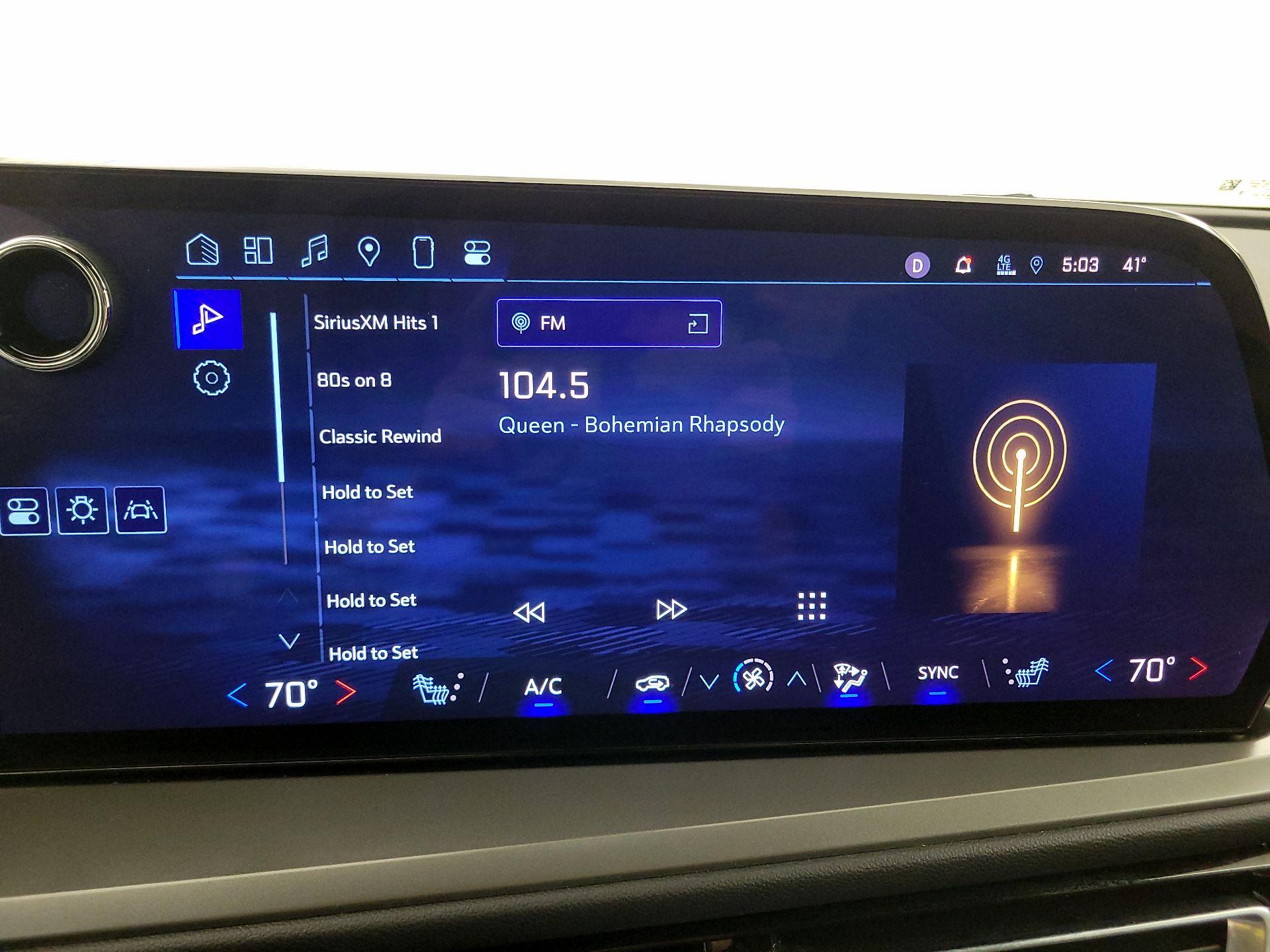 Thumbnail: 2024 Chevrolet Traverse - 16