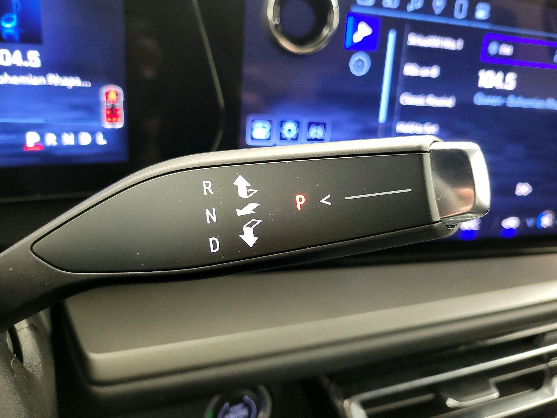 Thumbnail: 2024 Chevrolet Traverse - 18