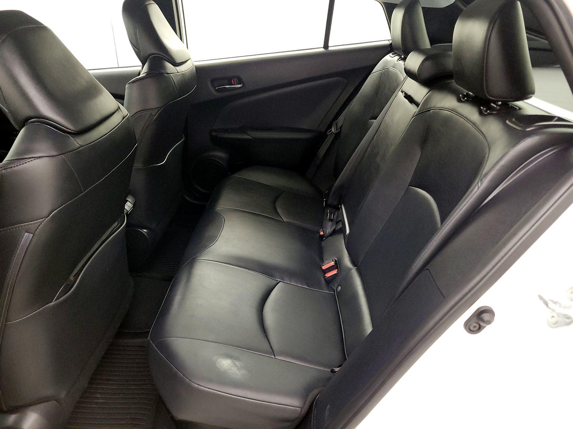 Thumbnail: 2021 Toyota Prius - 19