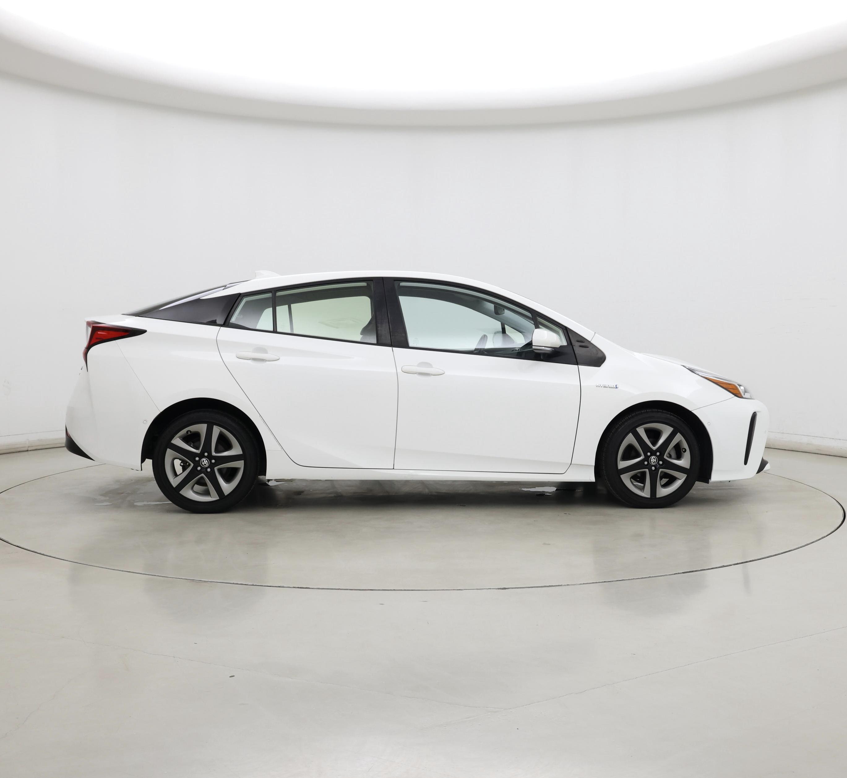 Thumbnail: 2021 Toyota Prius - 7