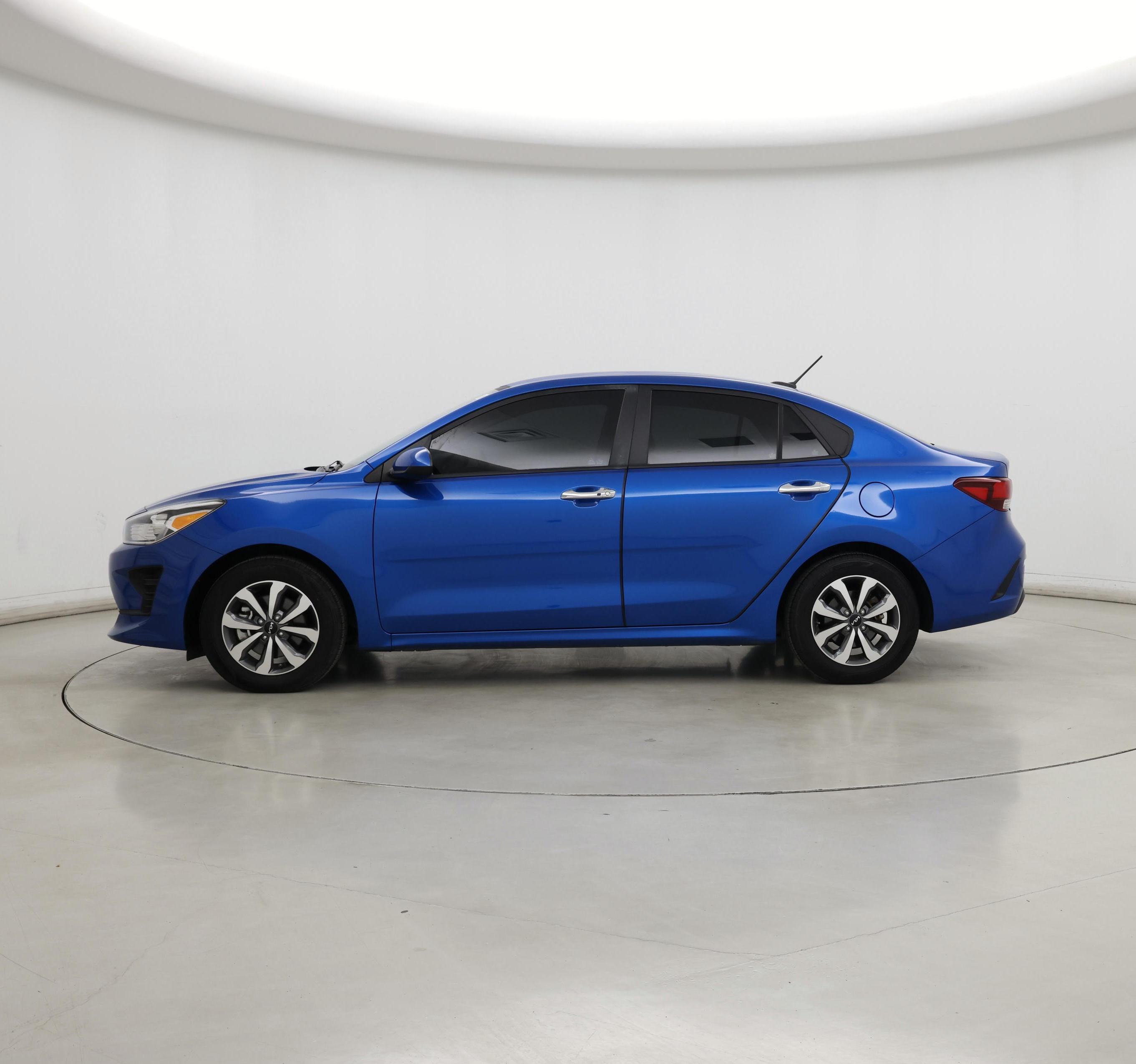 Thumbnail: 2023 Kia Rio - 3