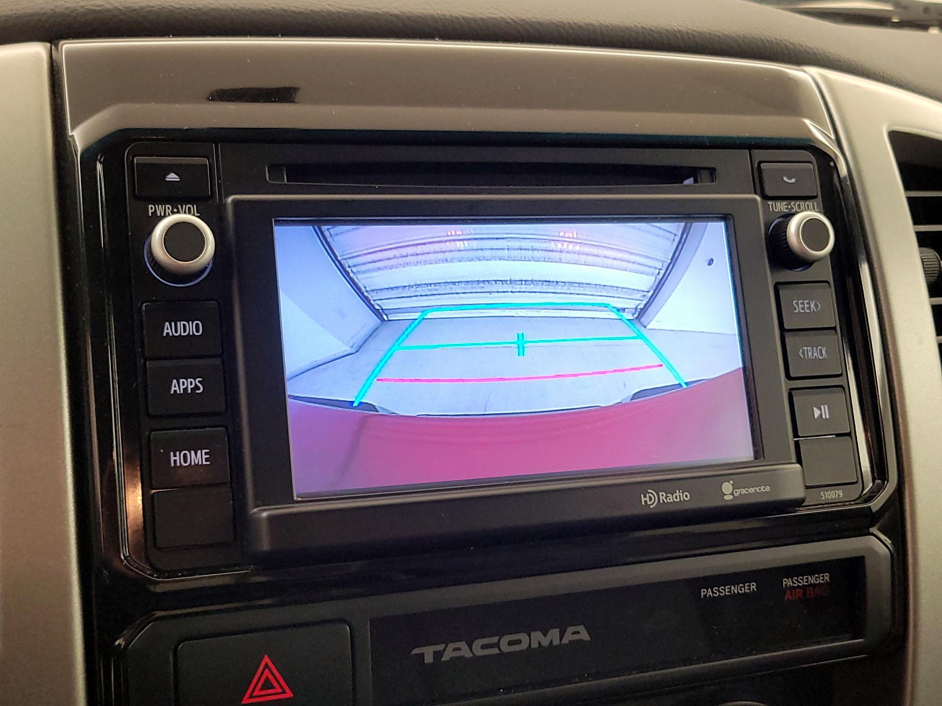 Thumbnail: 2015 Toyota Tacoma - 14