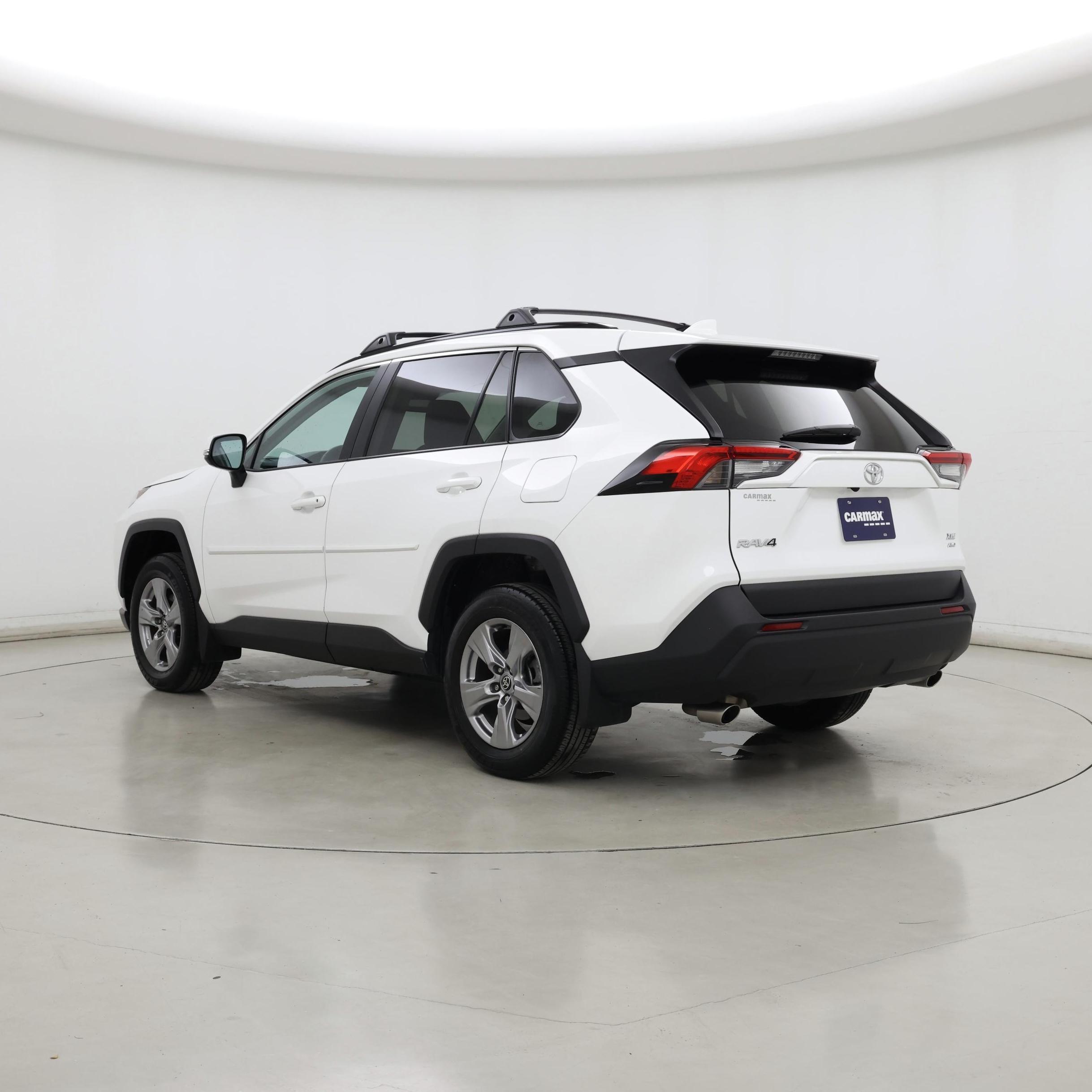 Thumbnail: 2022 Toyota RAV4 - 2