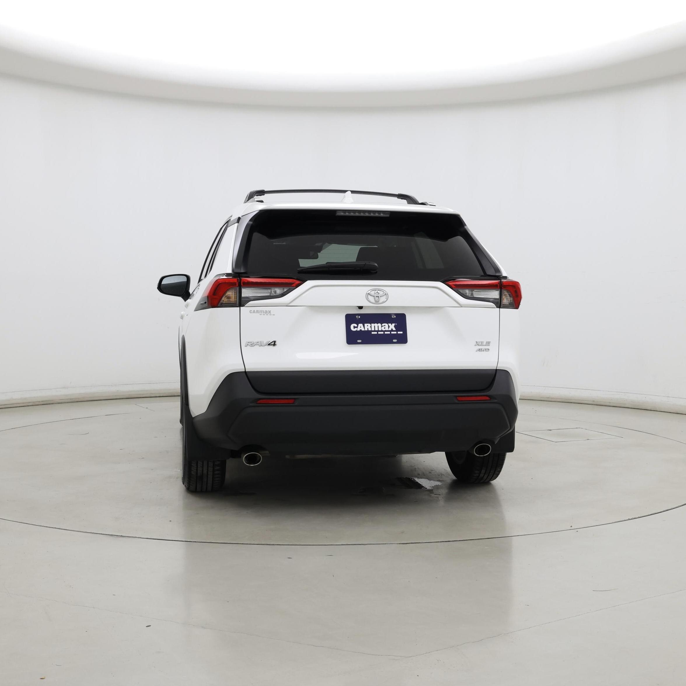 Thumbnail: 2022 Toyota RAV4 - 6