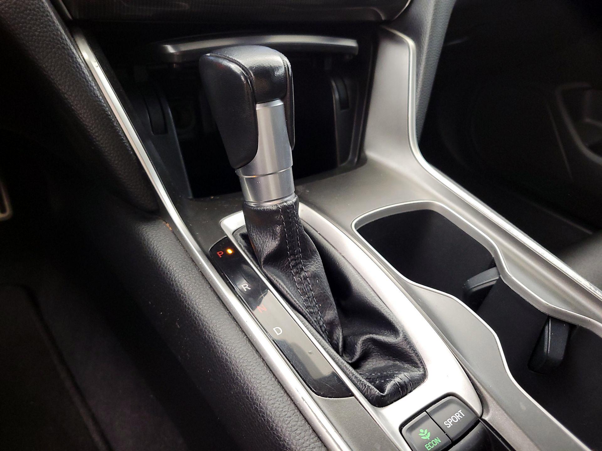 Thumbnail: 2020 Honda Accord - 17