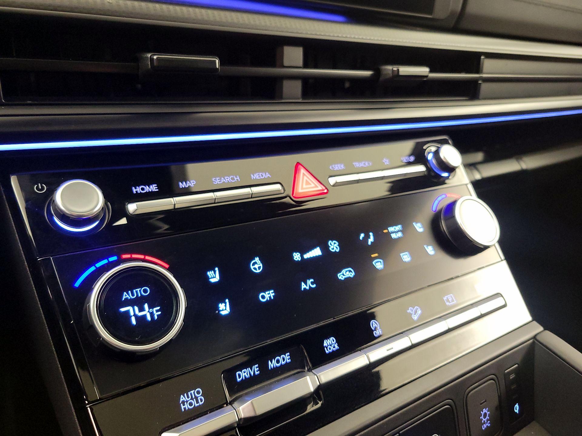 Thumbnail: 2025 Hyundai Santa Fe - 17