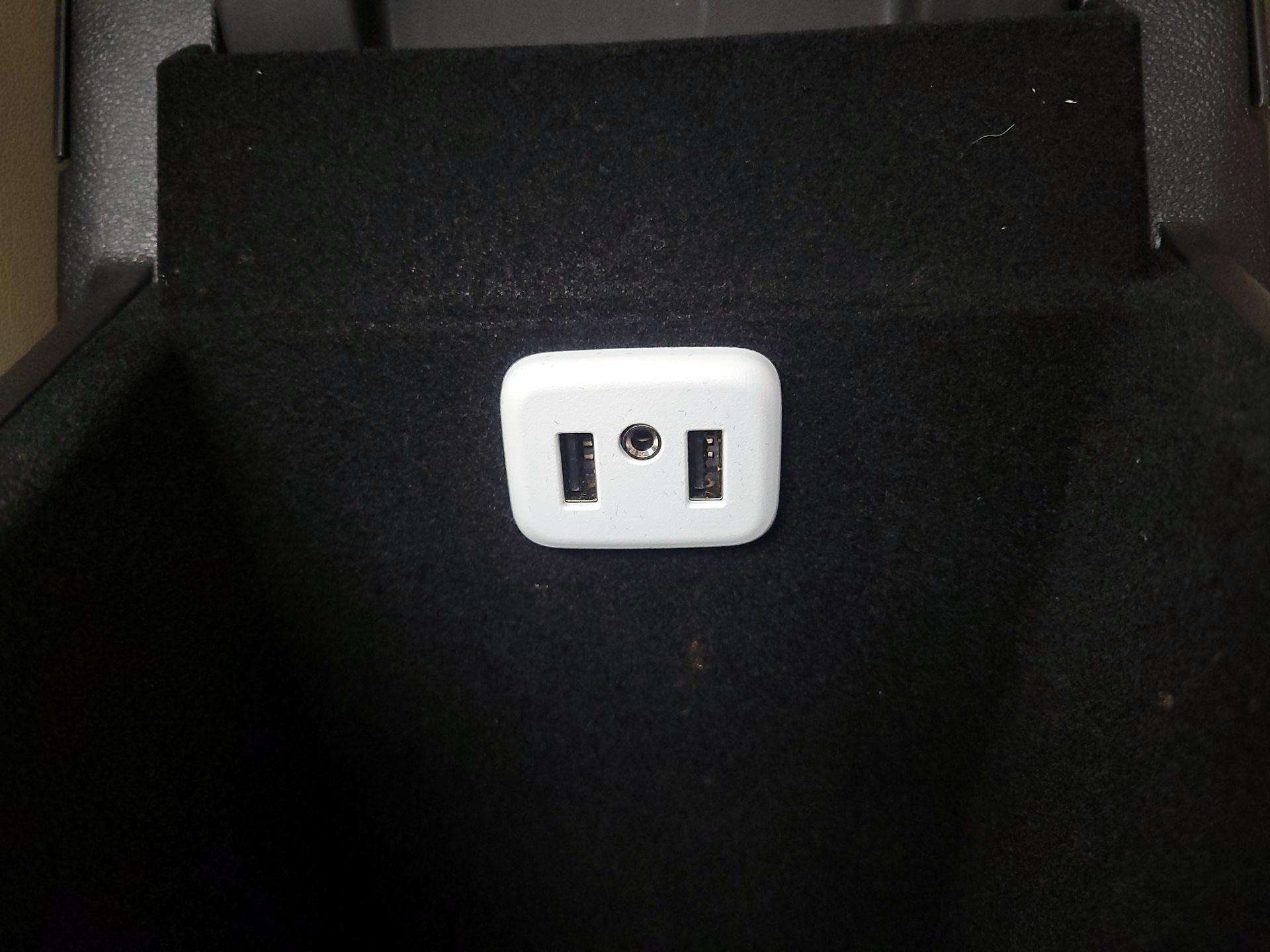 Thumbnail: 2018 Cadillac XT5 - 19