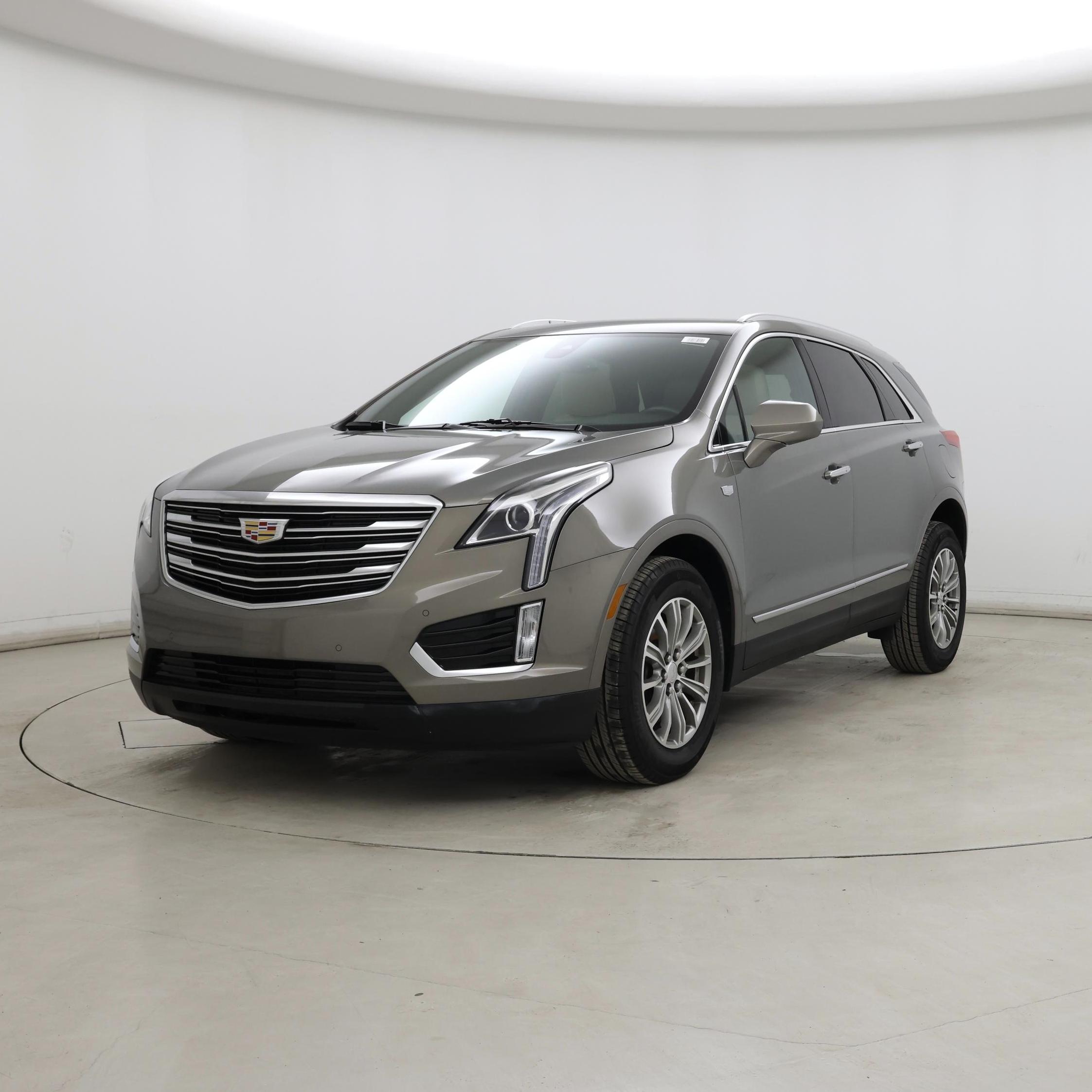 Thumbnail: 2018 Cadillac XT5 - 4