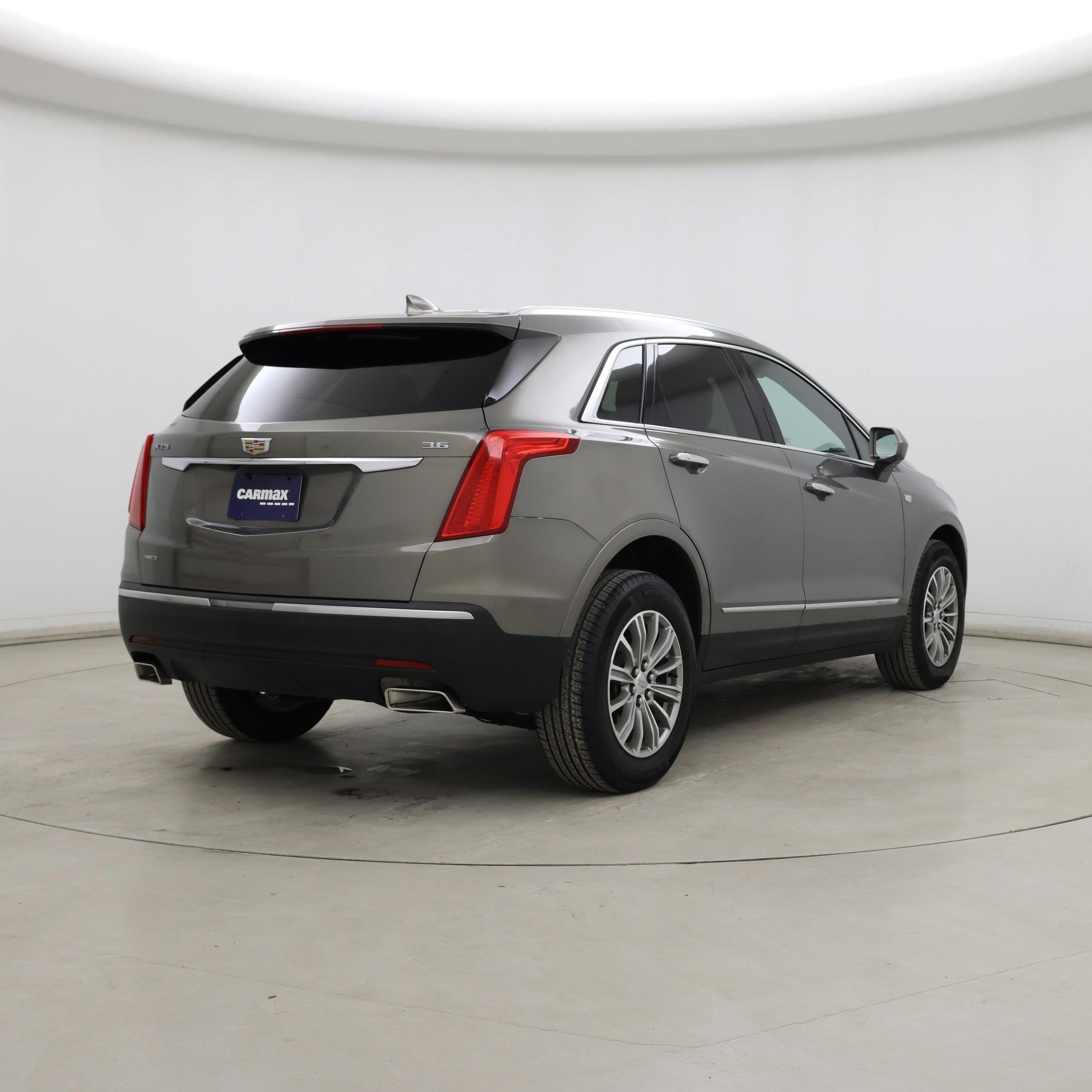 Thumbnail: 2018 Cadillac XT5 - 8