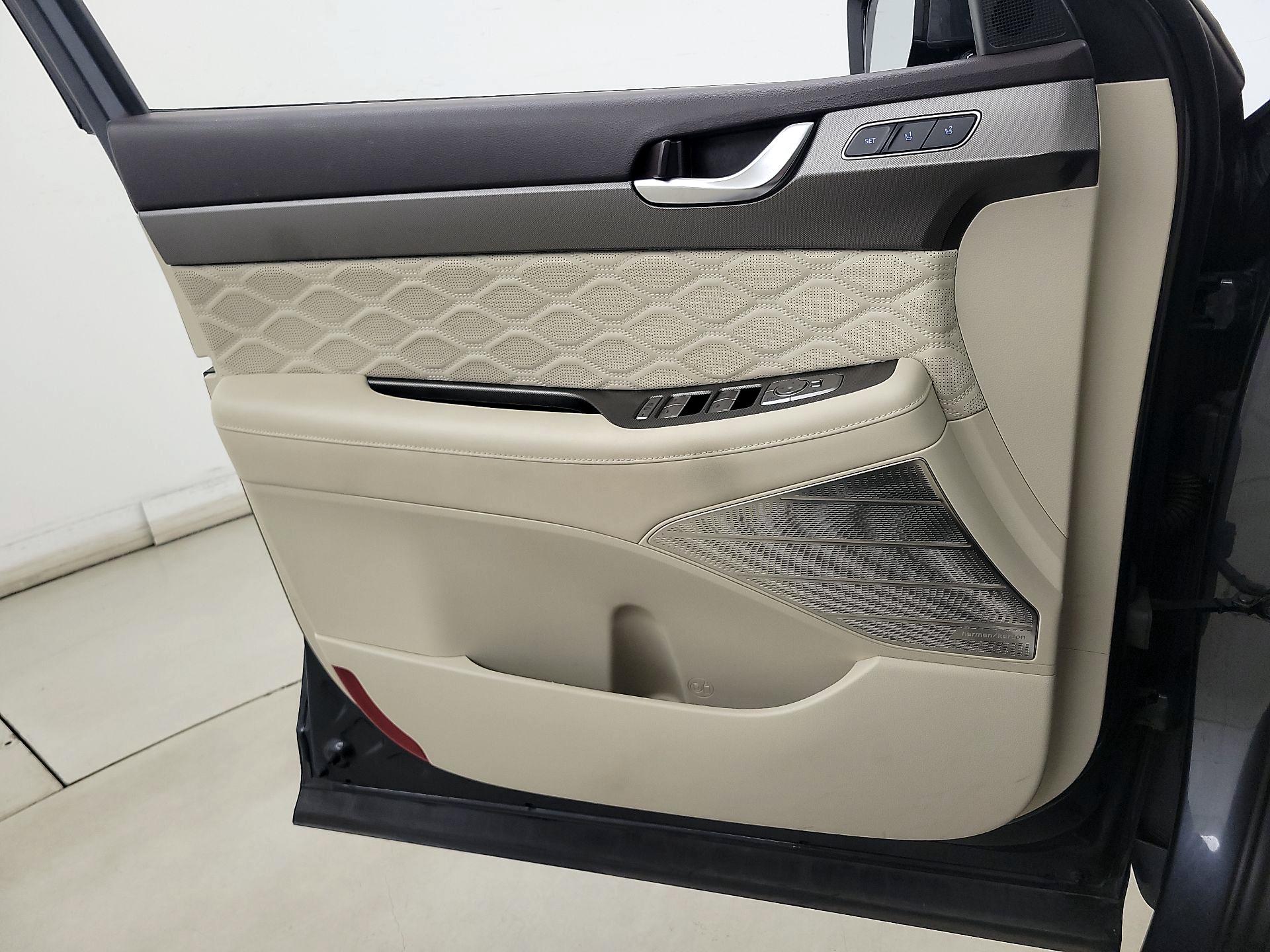 Thumbnail: 2020 Hyundai Palisade - 12