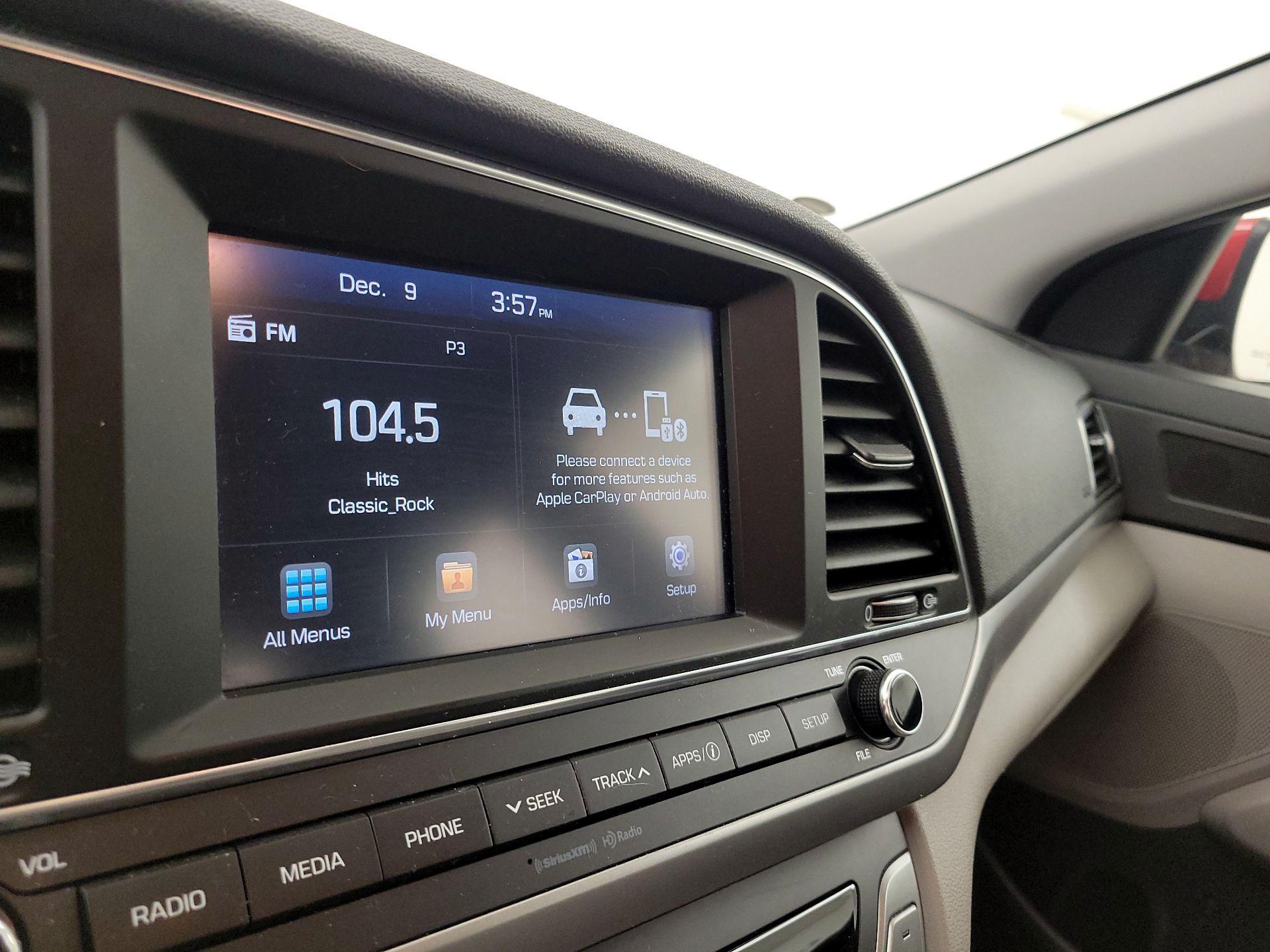 Thumbnail: 2017 Hyundai Elantra - 15