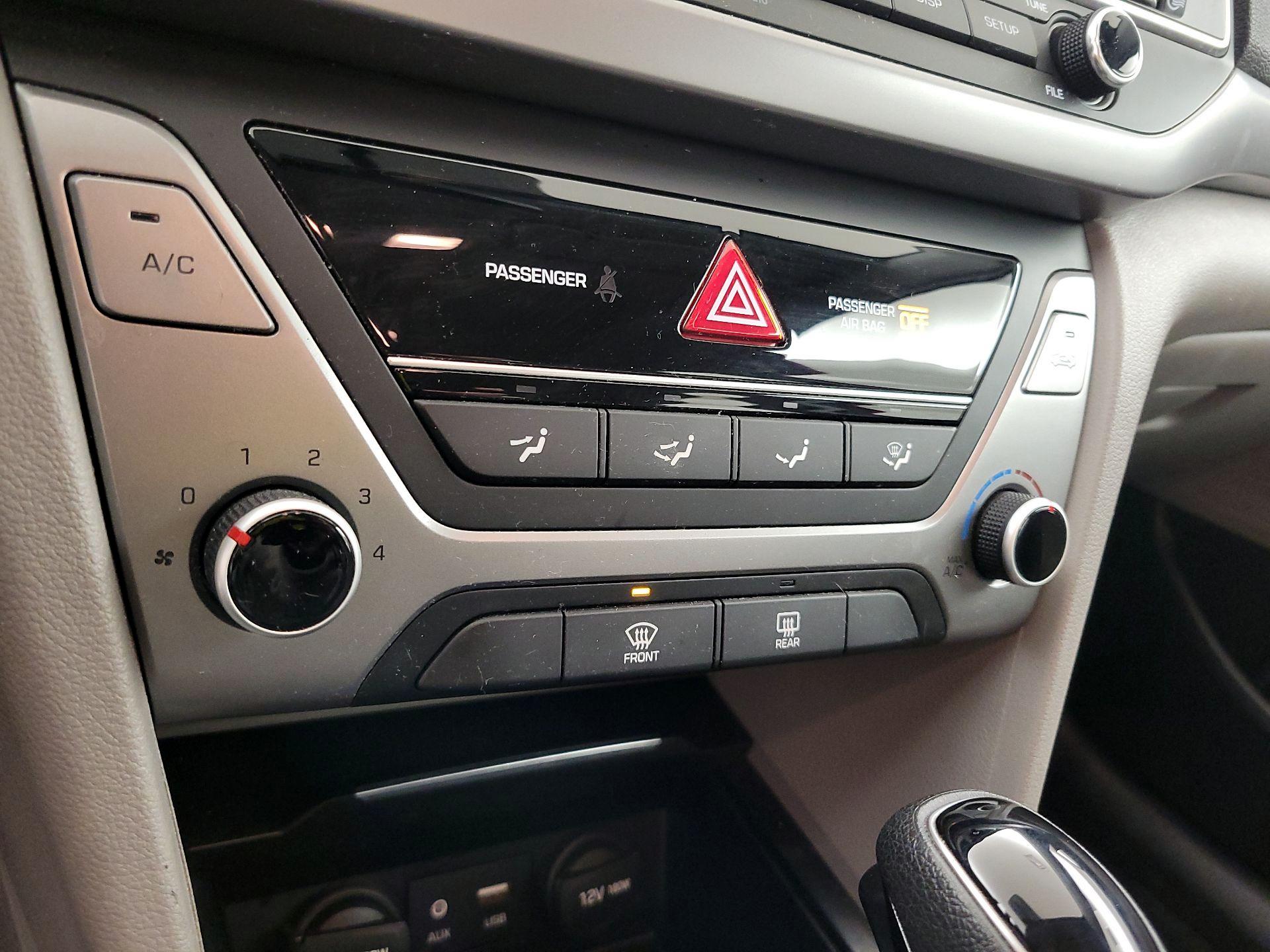 Thumbnail: 2017 Hyundai Elantra - 16