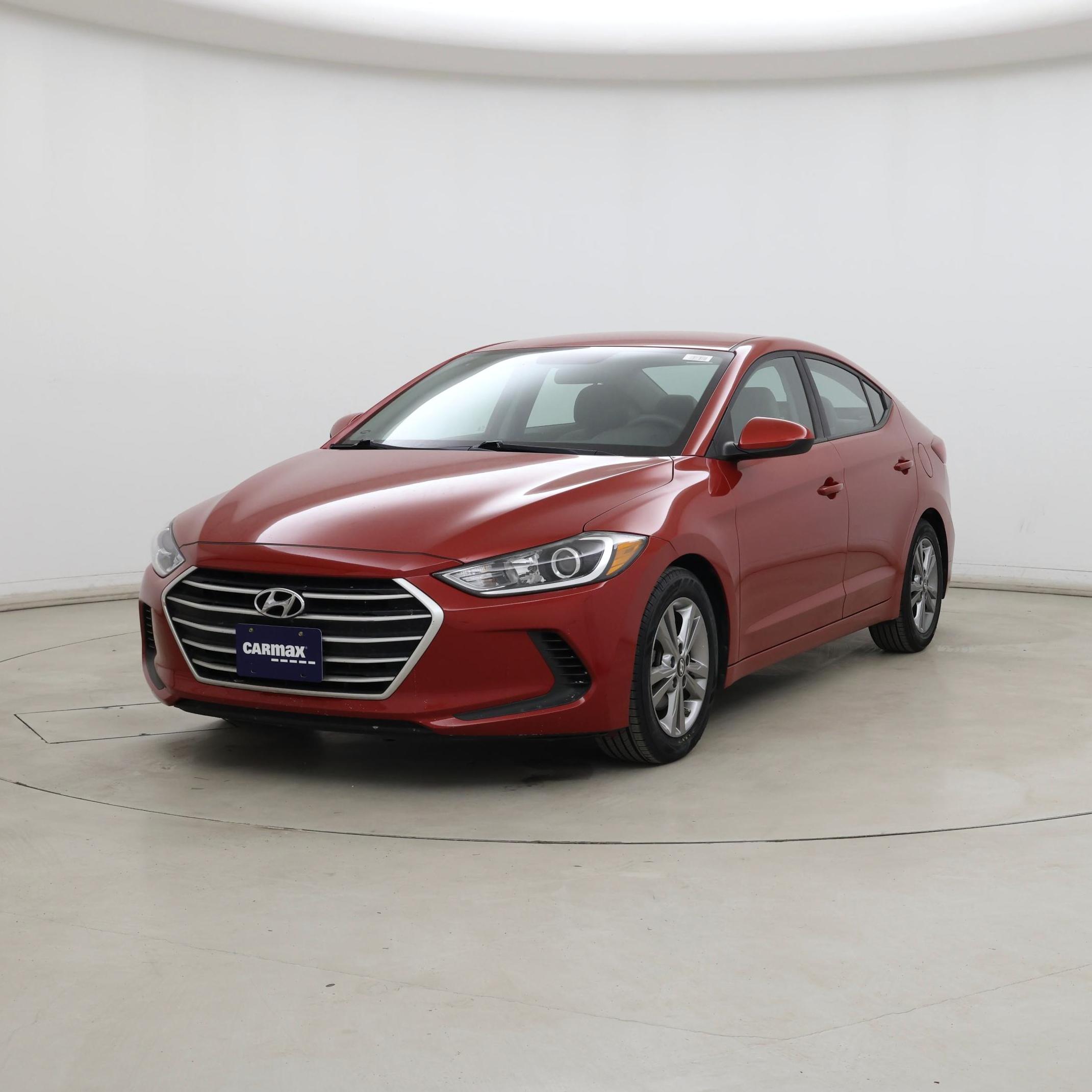 Thumbnail: 2017 Hyundai Elantra - 4