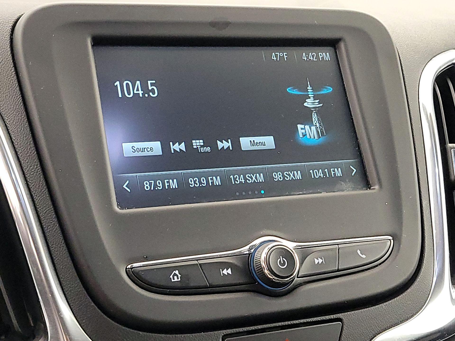 Thumbnail: 2018 Chevrolet Equinox - 15