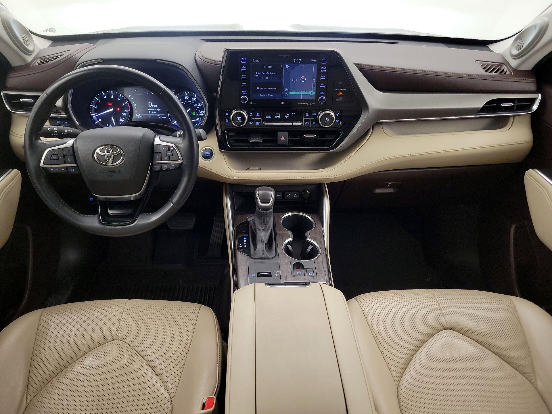 Thumbnail: 2021 Toyota Highlander - 9