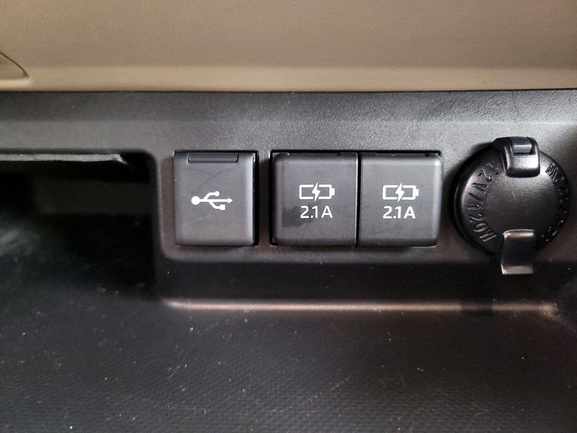 Thumbnail: 2021 Toyota Highlander - 19