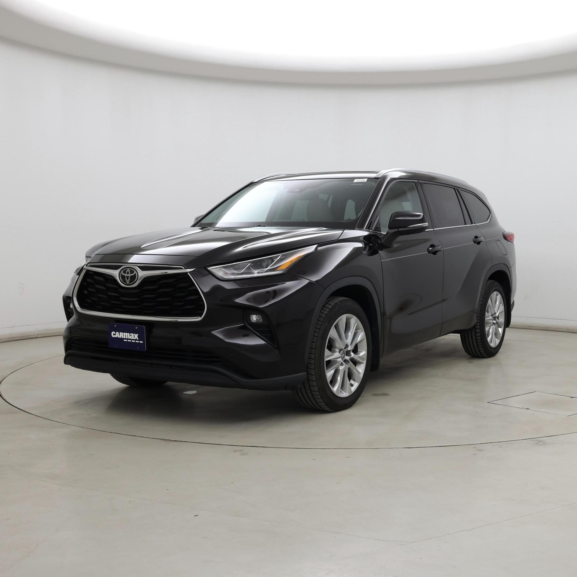 Thumbnail: 2021 Toyota Highlander - 4