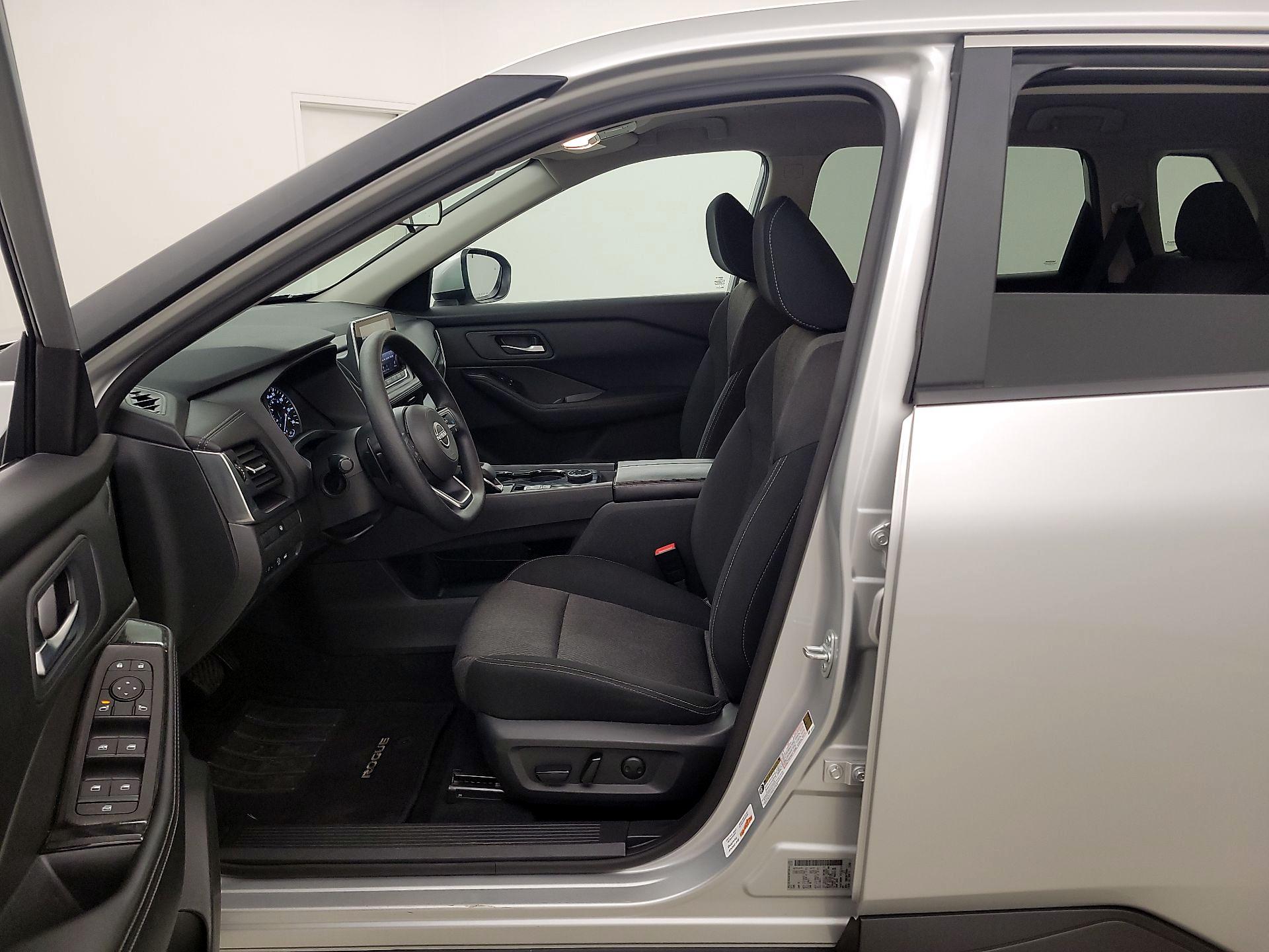 Thumbnail: 2024 Nissan Rogue - 11