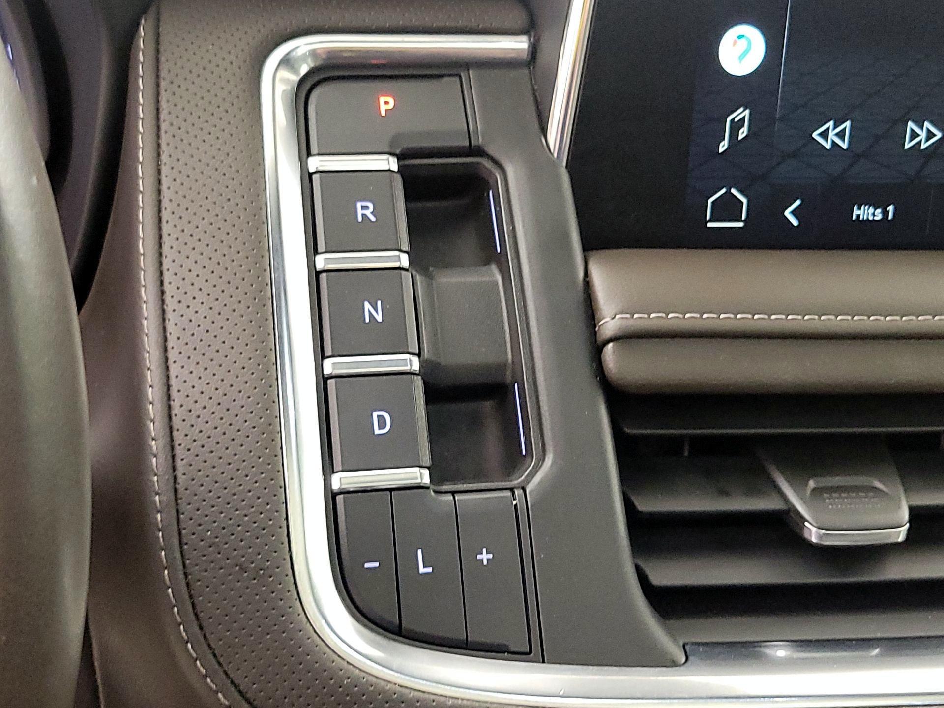 Thumbnail: 2022 GMC Yukon - 18