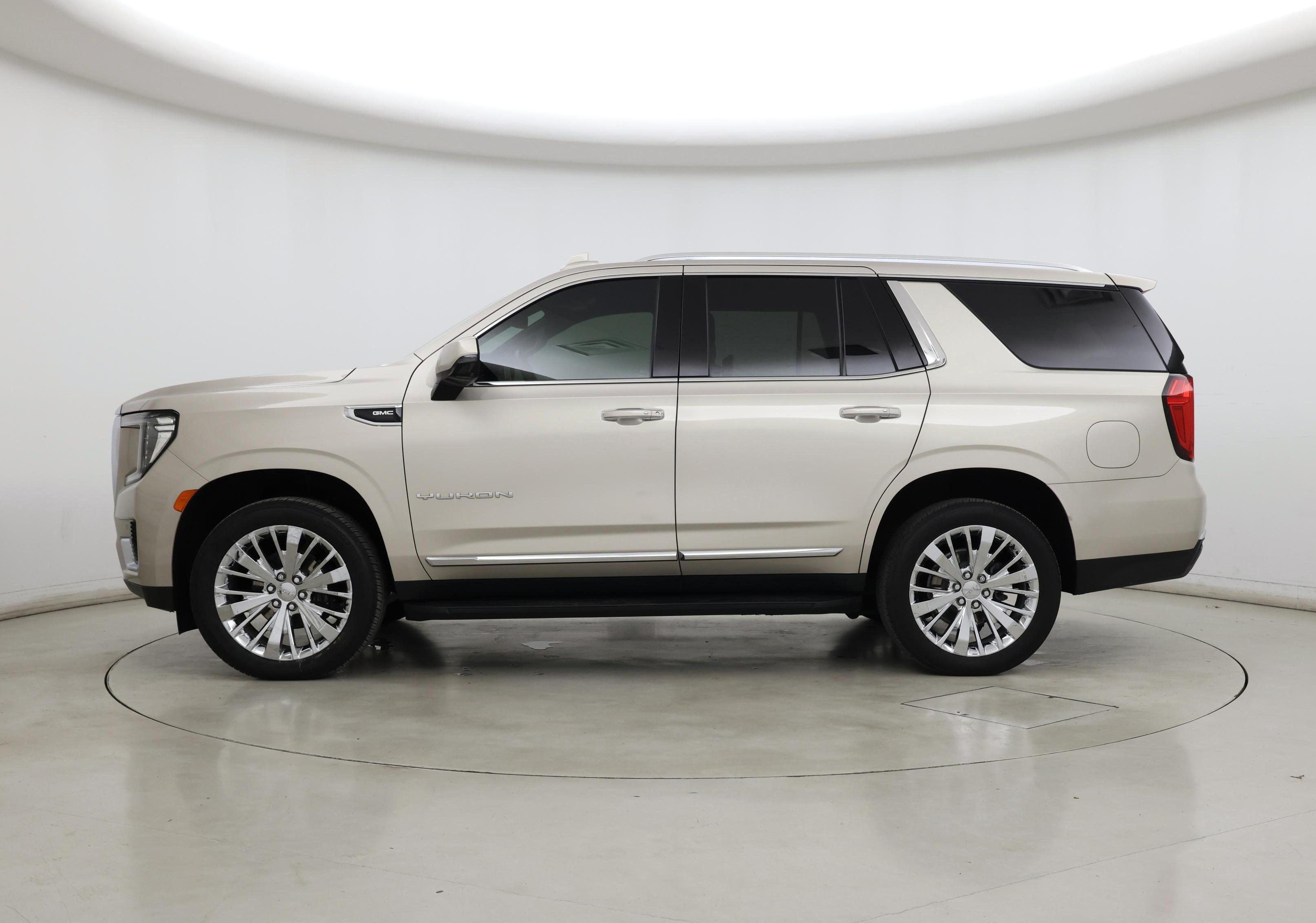 Thumbnail: 2022 GMC Yukon - 3