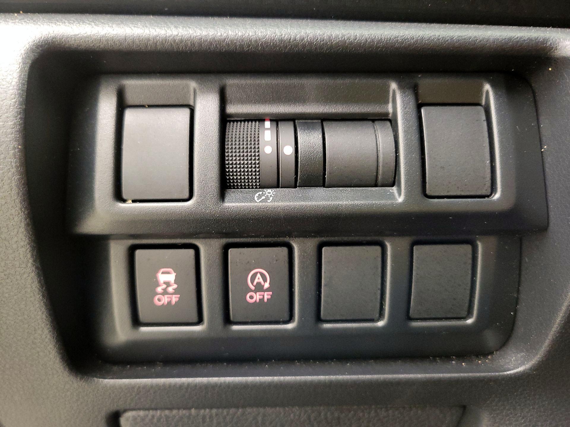 Thumbnail: 2022 Subaru Crosstrek - 13