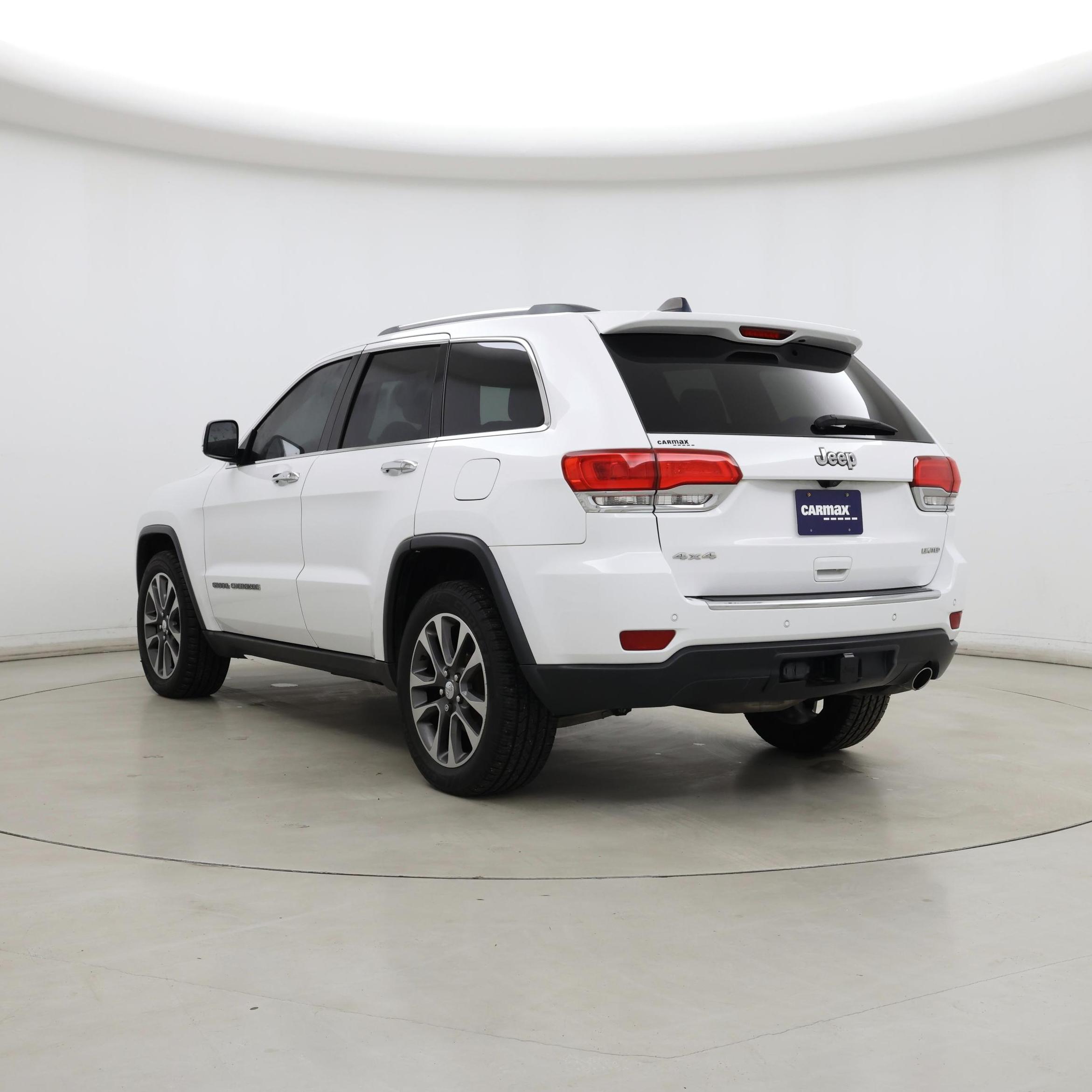 Thumbnail: 2018 Jeep Grand Cherokee - 2