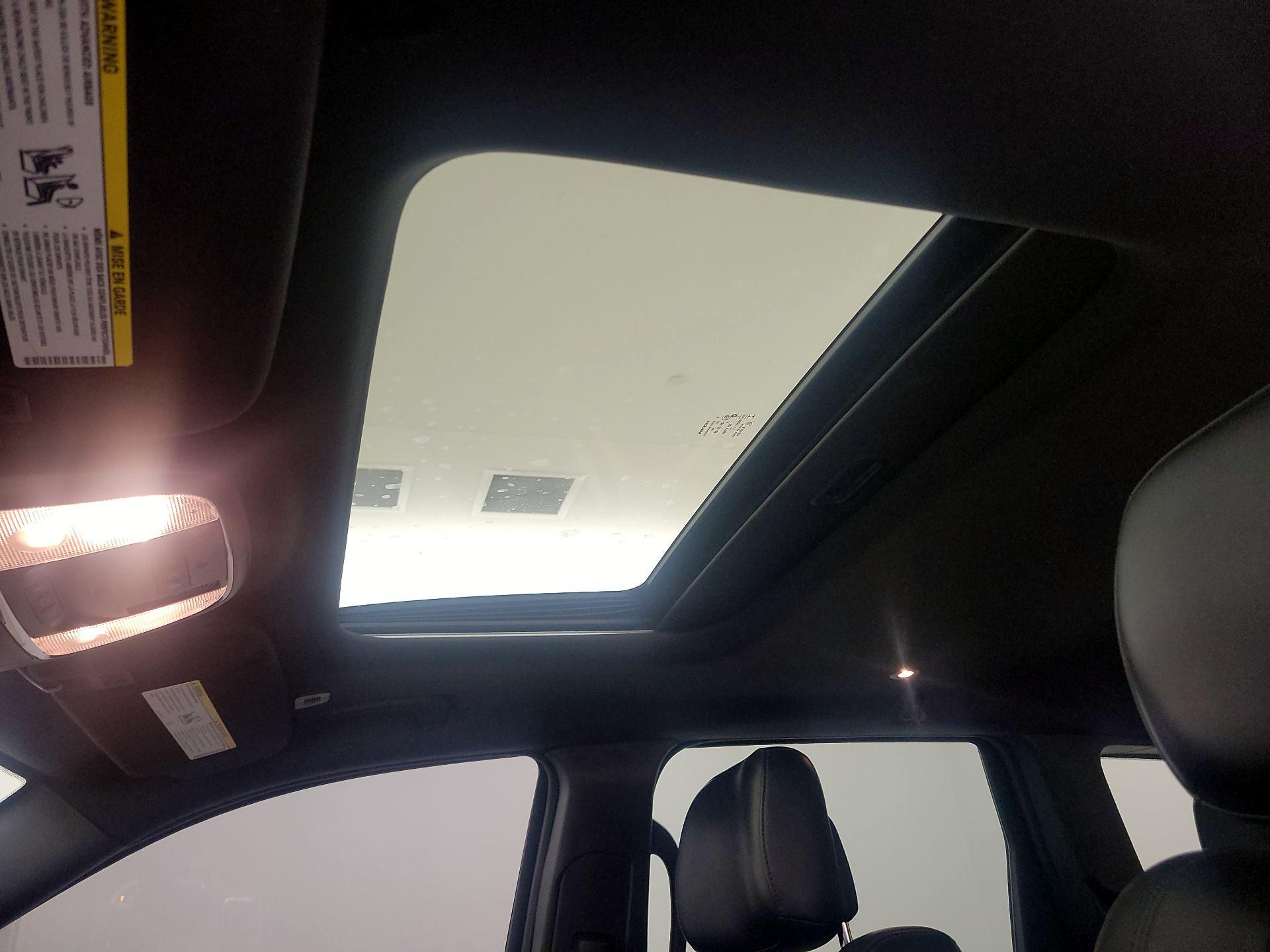 Thumbnail: 2018 Jeep Grand Cherokee - 20