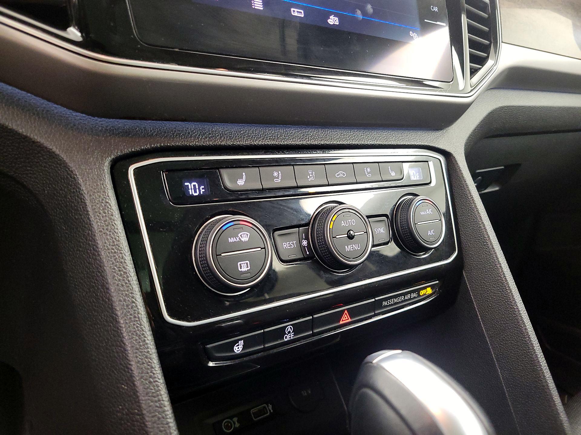 Thumbnail: 2019 Volkswagen Atlas - 16