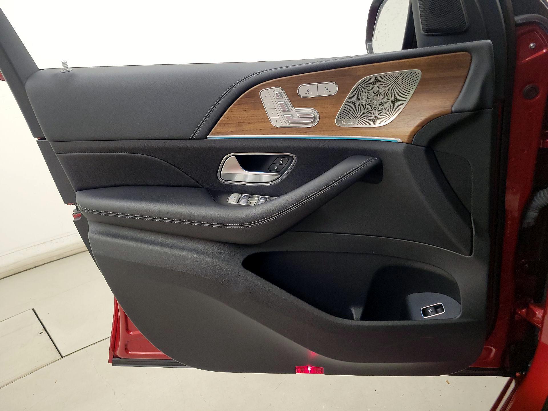 Thumbnail: 2022 Mercedes-Benz GLE - 12