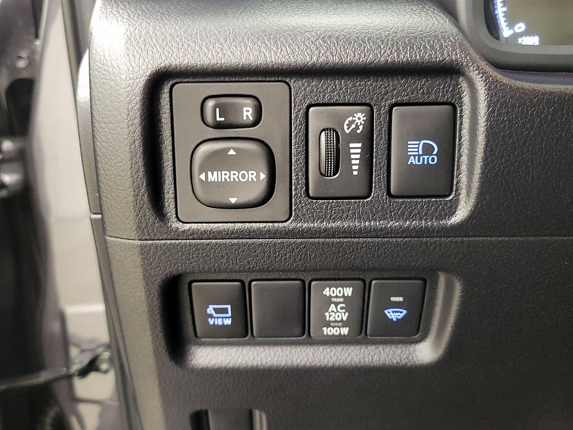 Thumbnail: 2023 Toyota 4Runner - 13