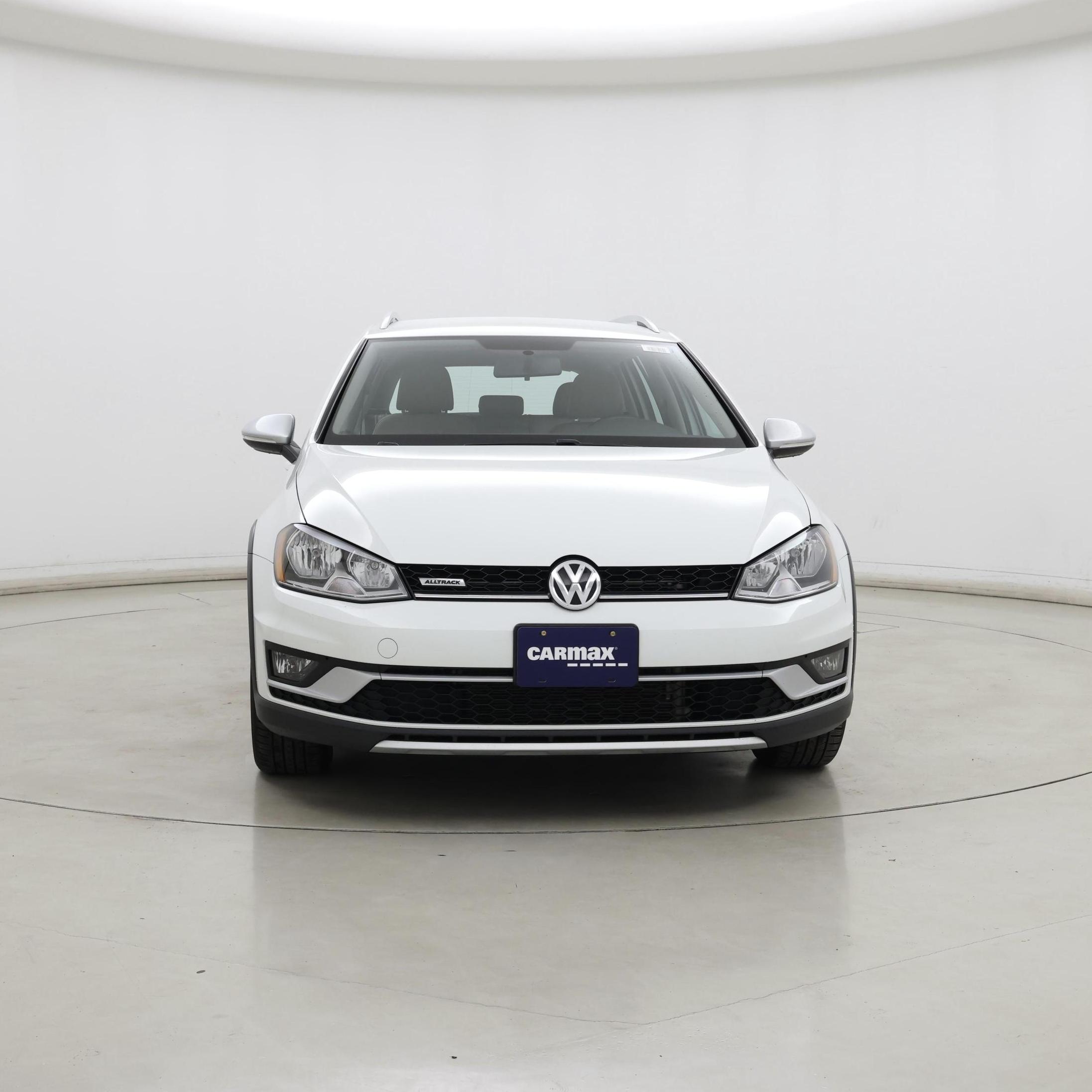 Thumbnail: 2017 Volkswagen Golf - 5