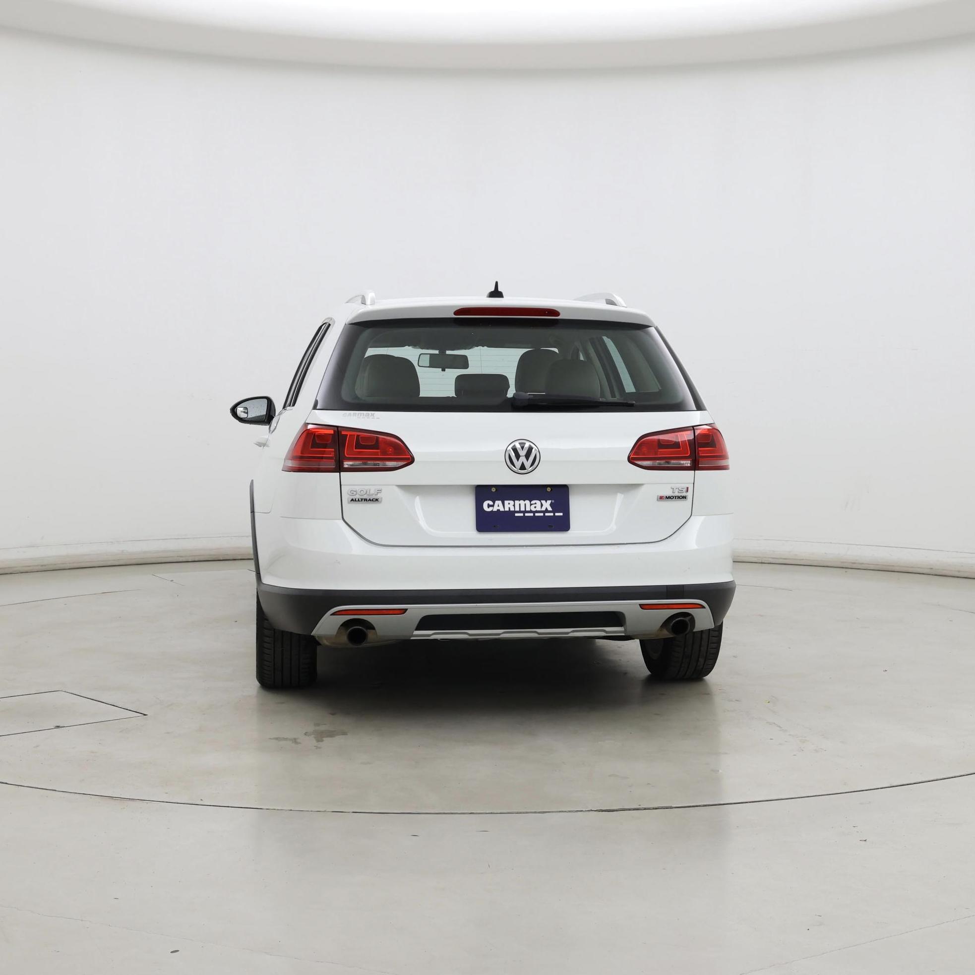 Thumbnail: 2017 Volkswagen Golf - 6