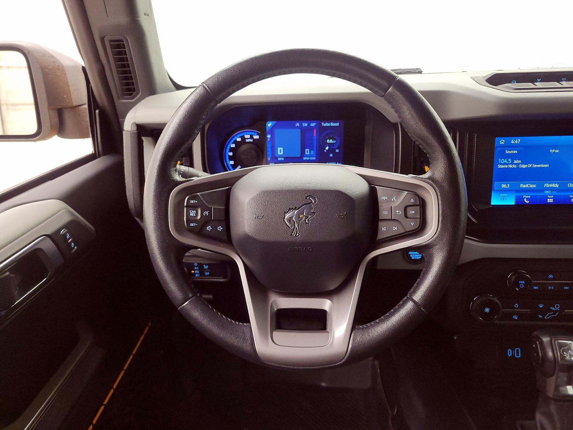 Thumbnail: 2021 Ford Bronco - 10